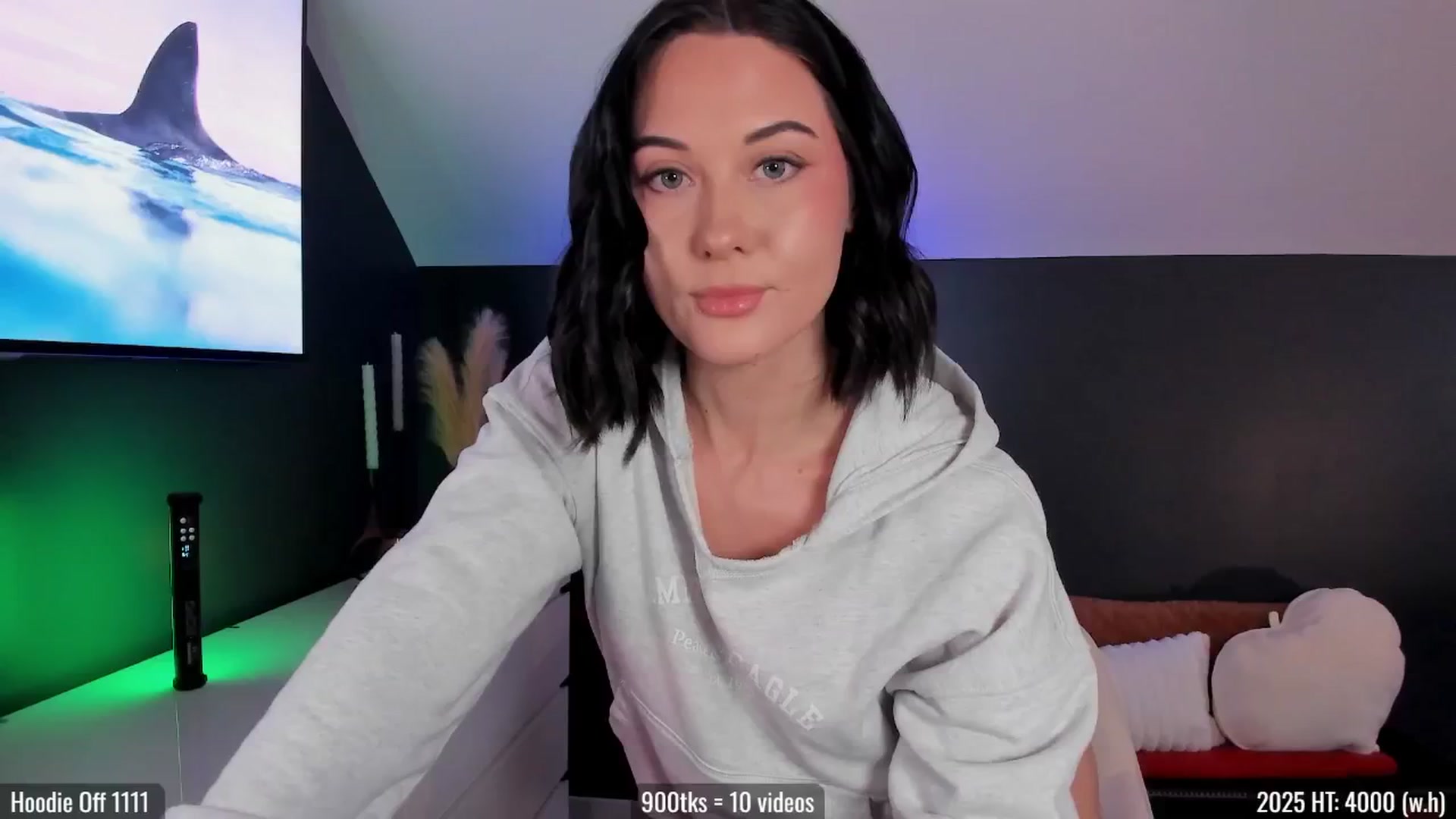 Gallery image thumbnail from addi_x's myfreecams stream on, 01/21/2025, 19:27 image 18 of 20