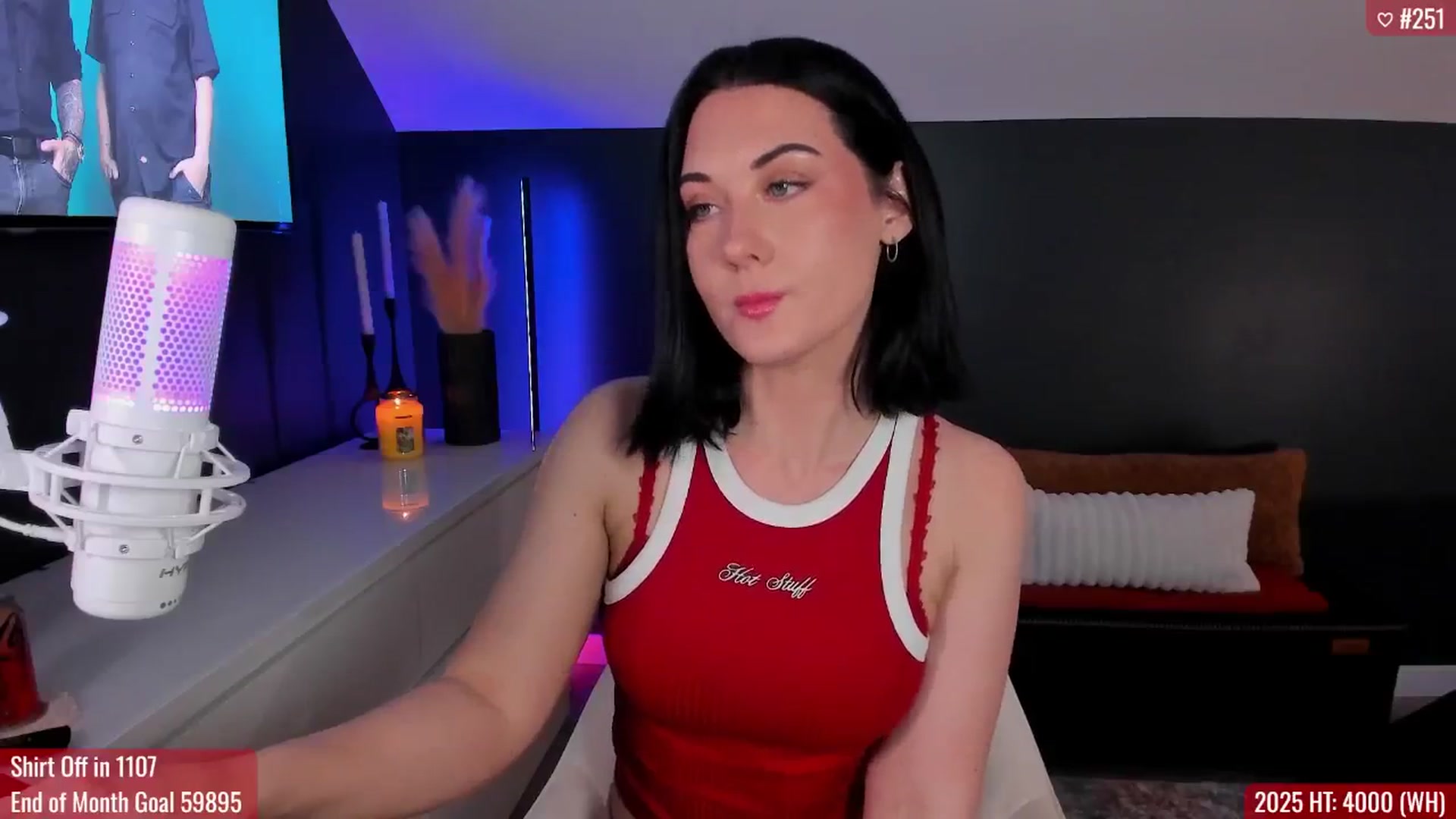 Gallery image thumbnail from addi_x's myfreecams stream on, 01/28/2025, 22:48 image 14 of 20