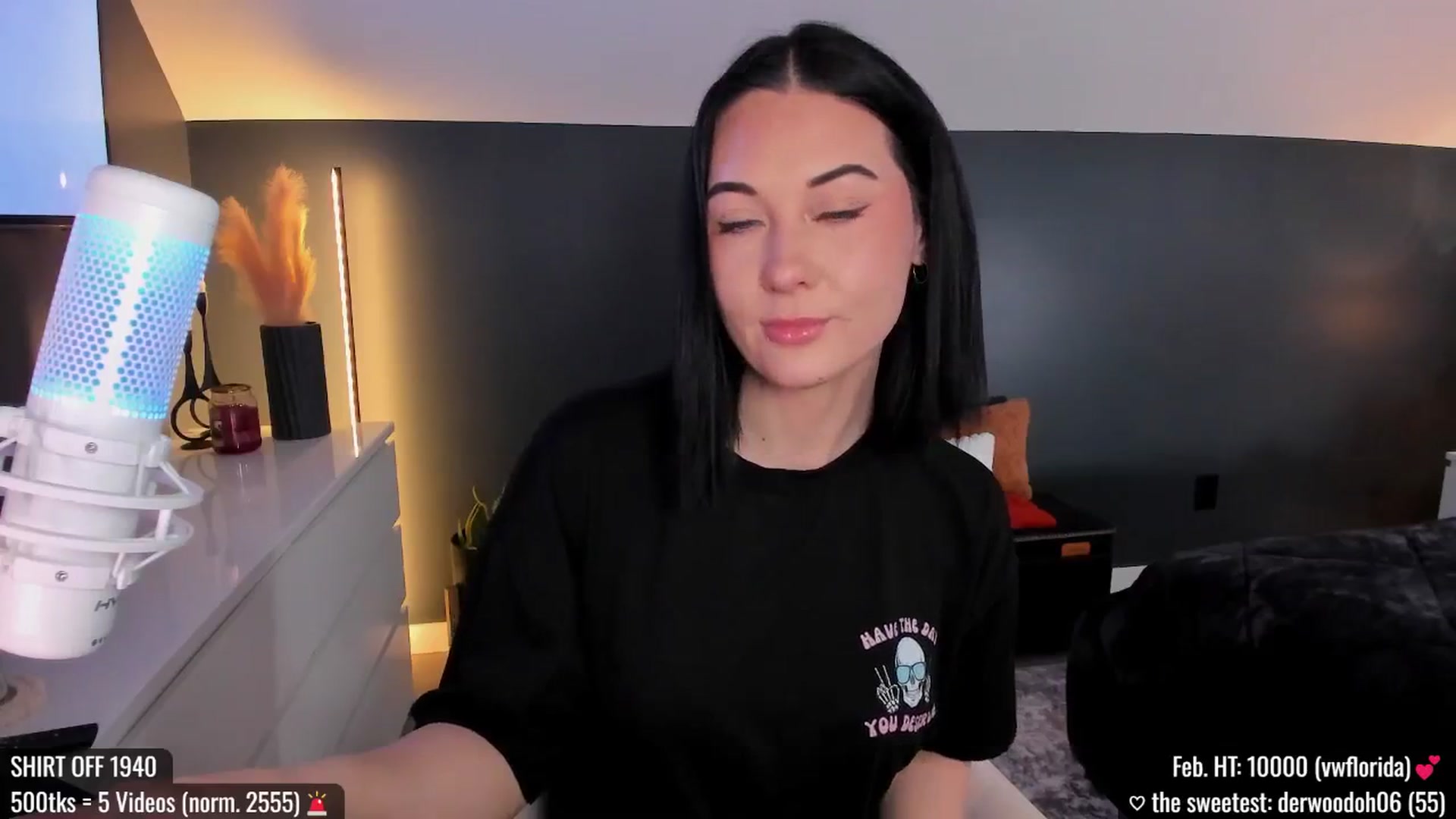 Gallery image thumbnail from addi_x's myfreecams stream on, 02/08/2025, 19:05 image 15 of 20