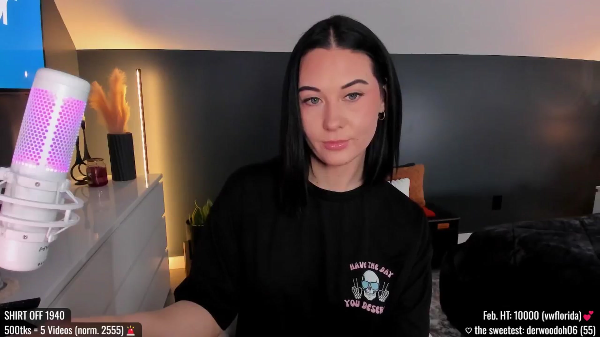 Gallery image thumbnail from addi_x's myfreecams stream on, 02/08/2025, 19:05 image 18 of 20