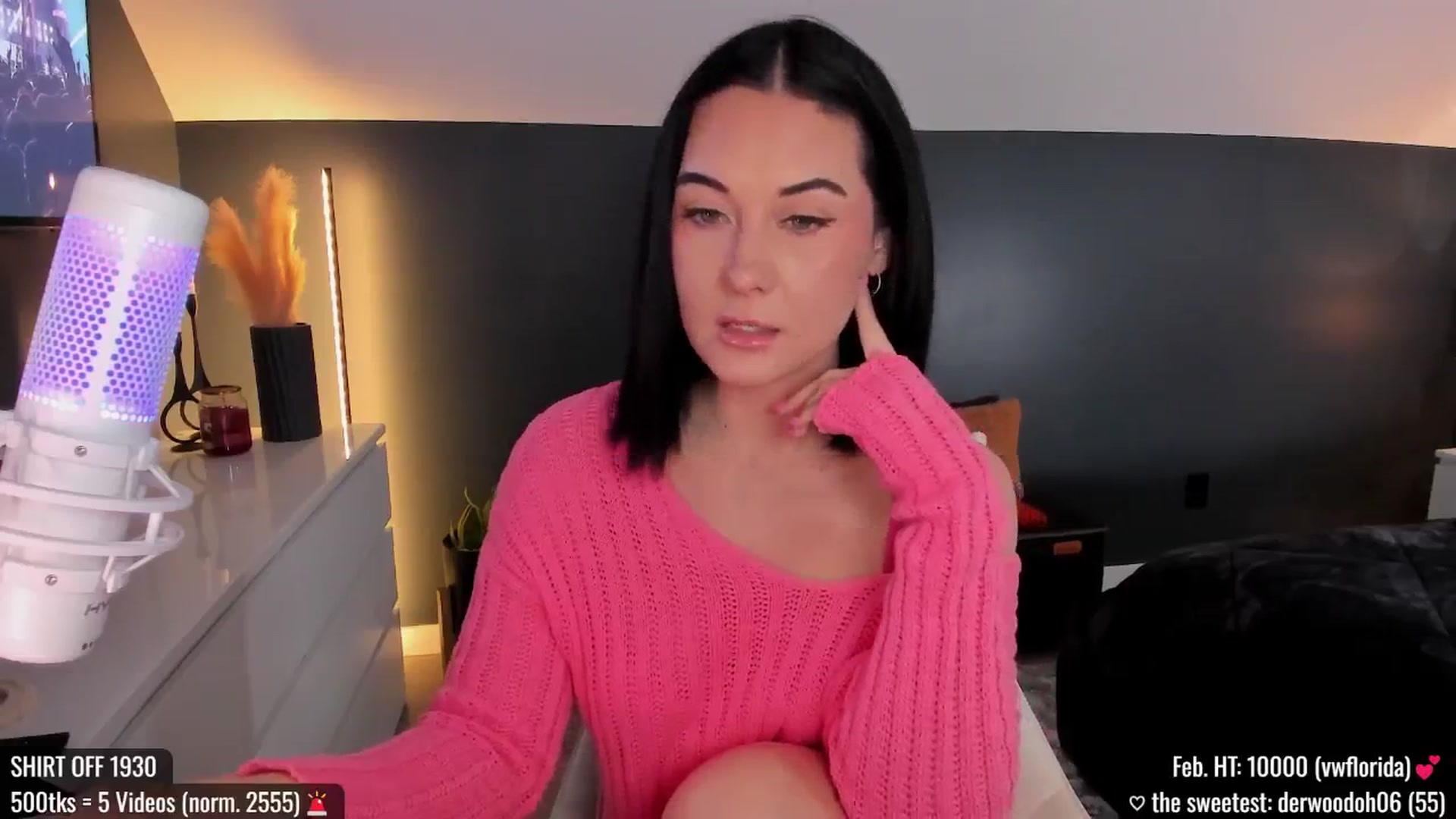 Gallery image thumbnail from addi_x's myfreecams stream on, 02/08/2025, 20:24 image 9 of 20