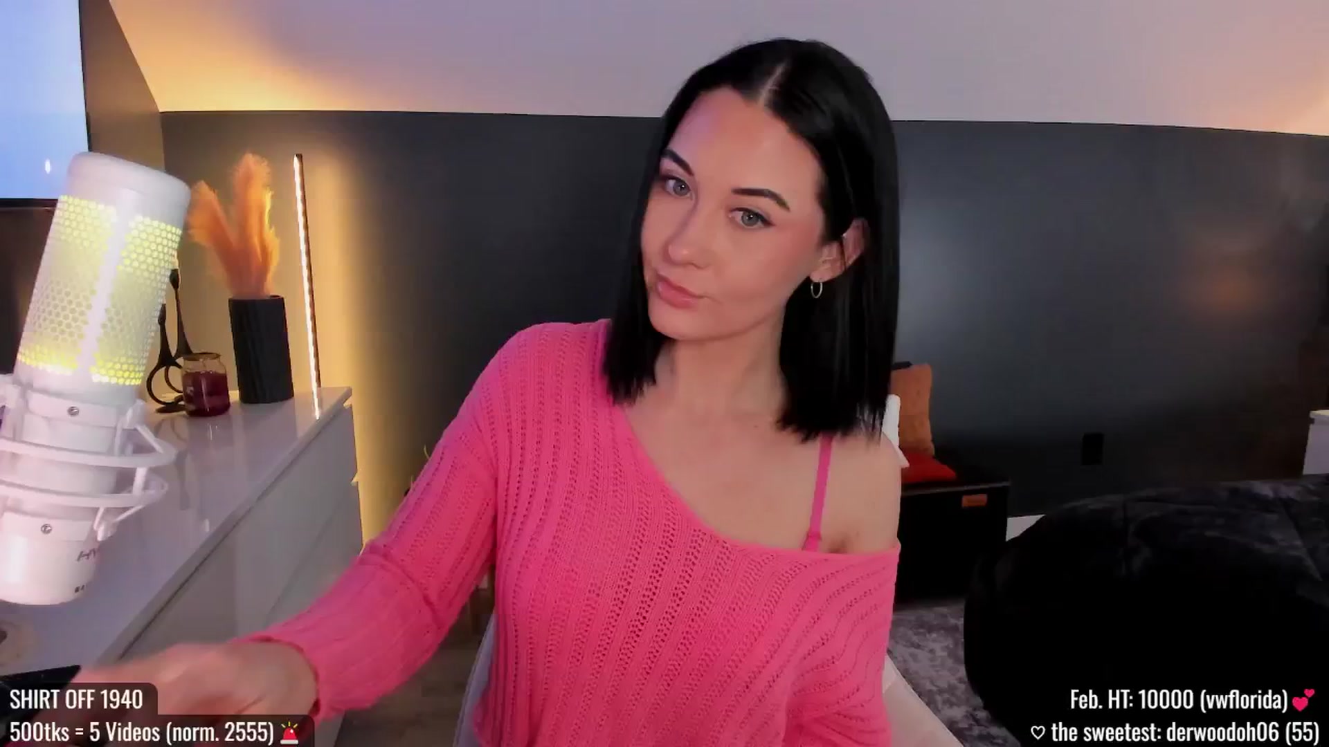Gallery image thumbnail from addi_x's myfreecams stream on, 02/08/2025, 20:24 image 1 of 20