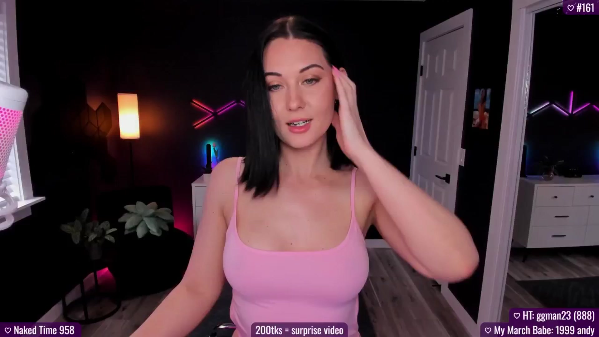 Gallery image thumbnail from addi_x's myfreecams stream on, 03/04/2025, 22:38 image 16 of 20