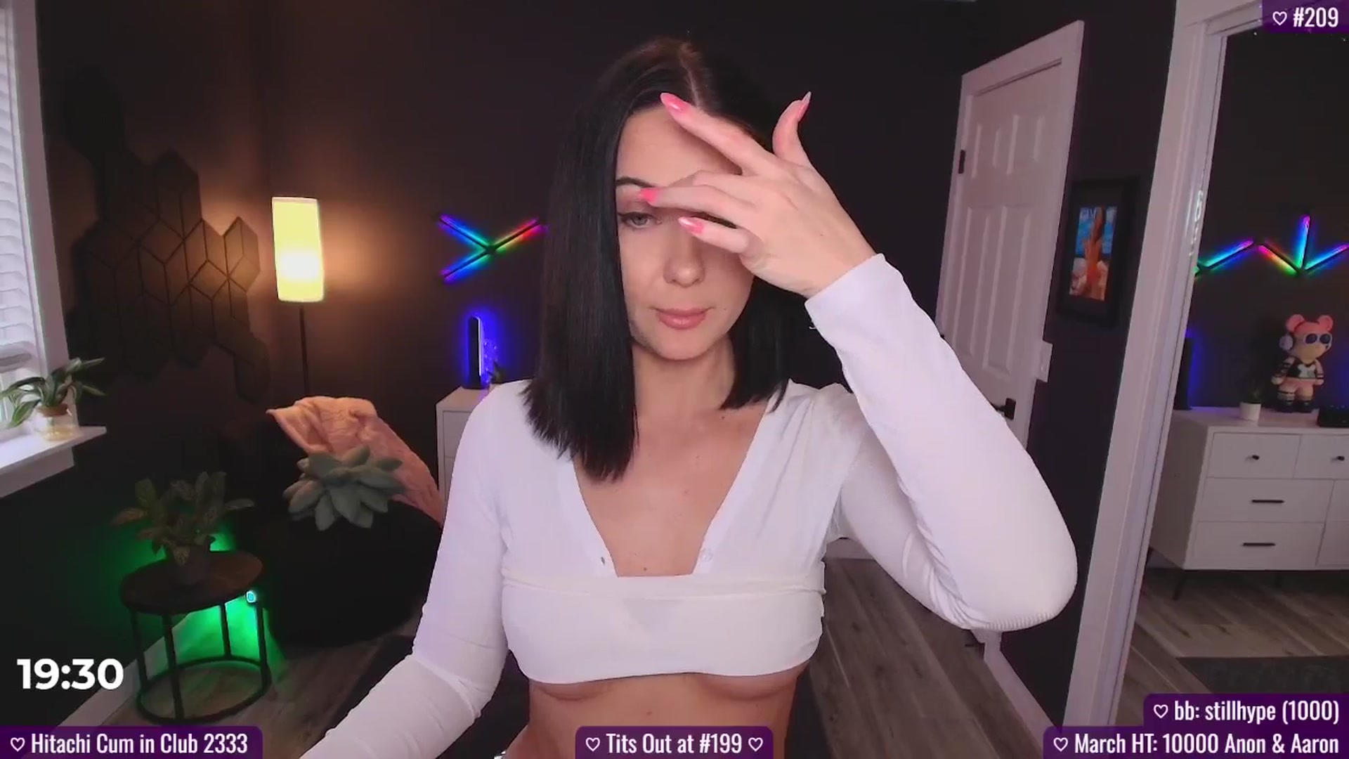 Gallery image thumbnail from addi_x's myfreecams stream on, 03/15/2025, 21:51 image 19 of 20