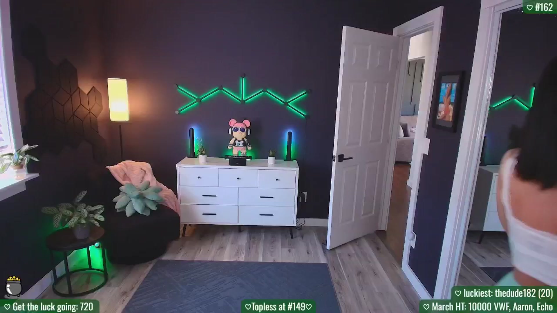 Gallery image thumbnail from addi_x's myfreecams stream on, 03/17/2025, 19:15 image 3 of 20