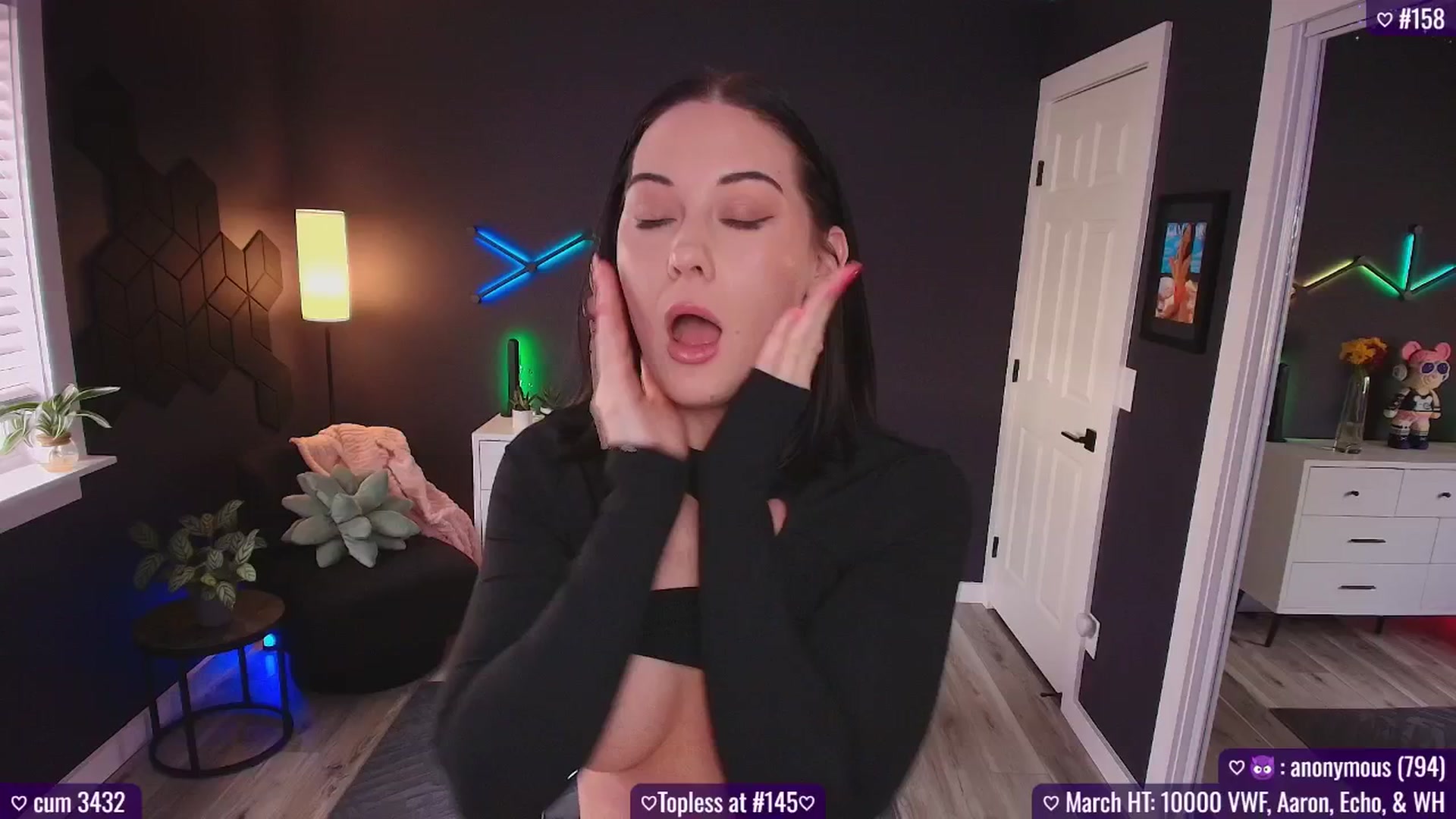 Gallery image thumbnail from addi_x's myfreecams stream on, 03/20/2025, 22:49 image 17 of 20