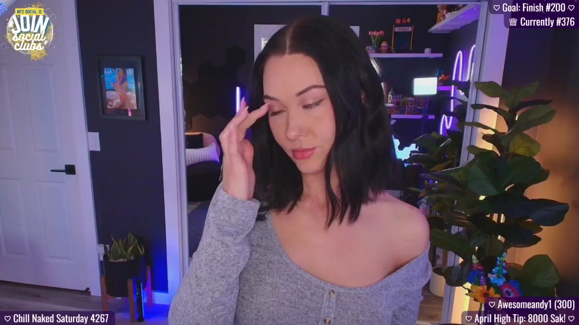 Gallery image thumbnail from addi_x's myfreecams stream on, 04/26/2025, 20:07 image 6 of 20