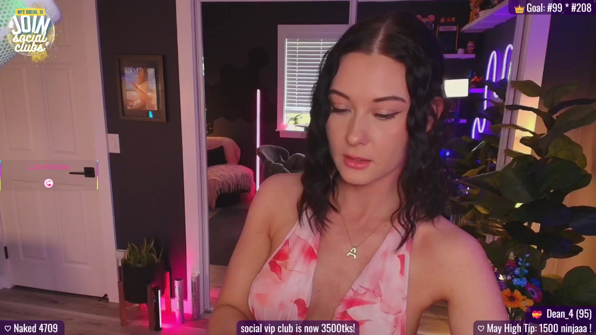 Gallery image thumbnail from addi_x's myfreecams stream on, 05/07/2025, 21:50 image 9 of 20