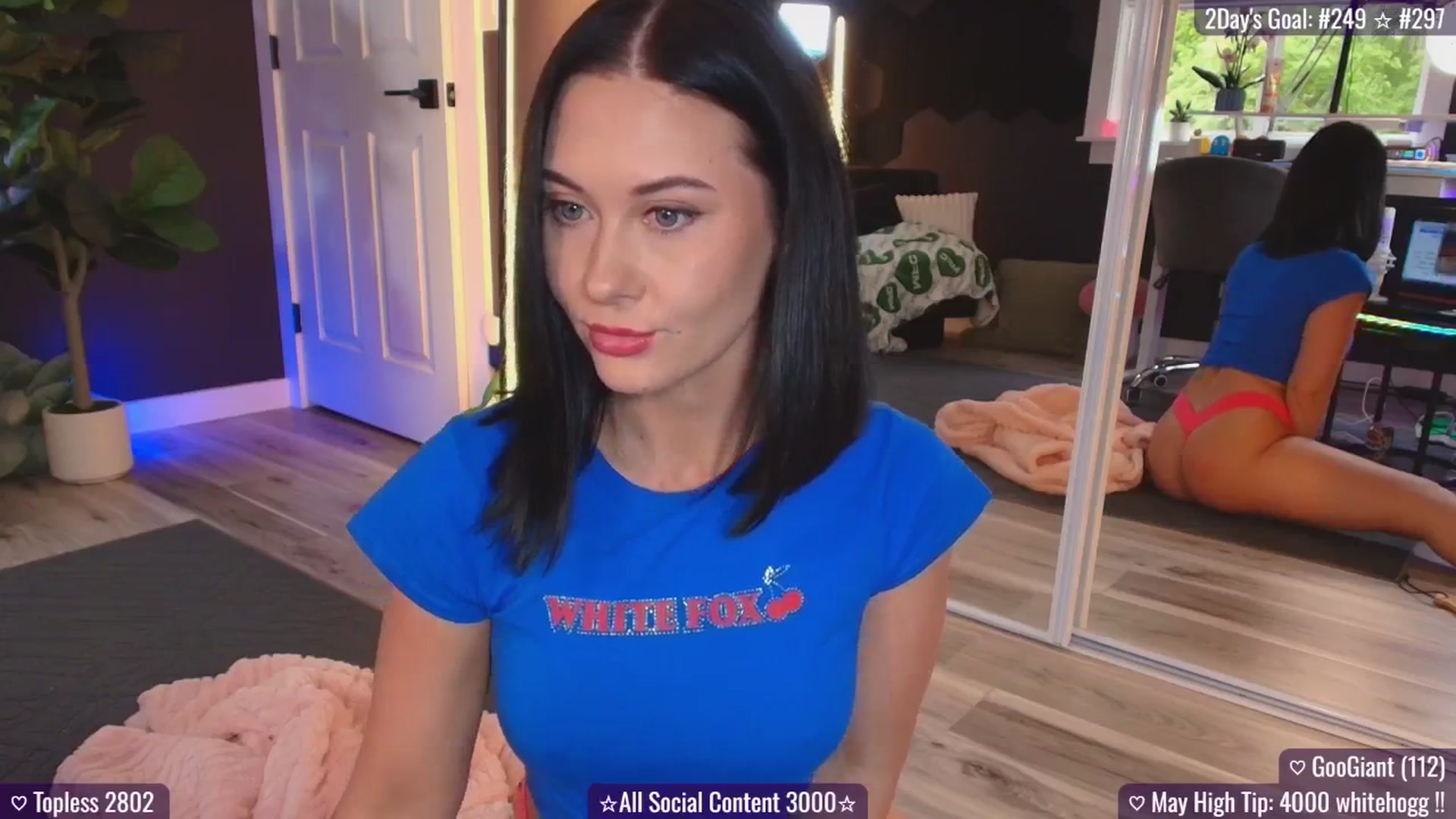 Gallery image thumbnail from addi_x's myfreecams stream on, 05/28/2025, 19:07 image 4 of 20
