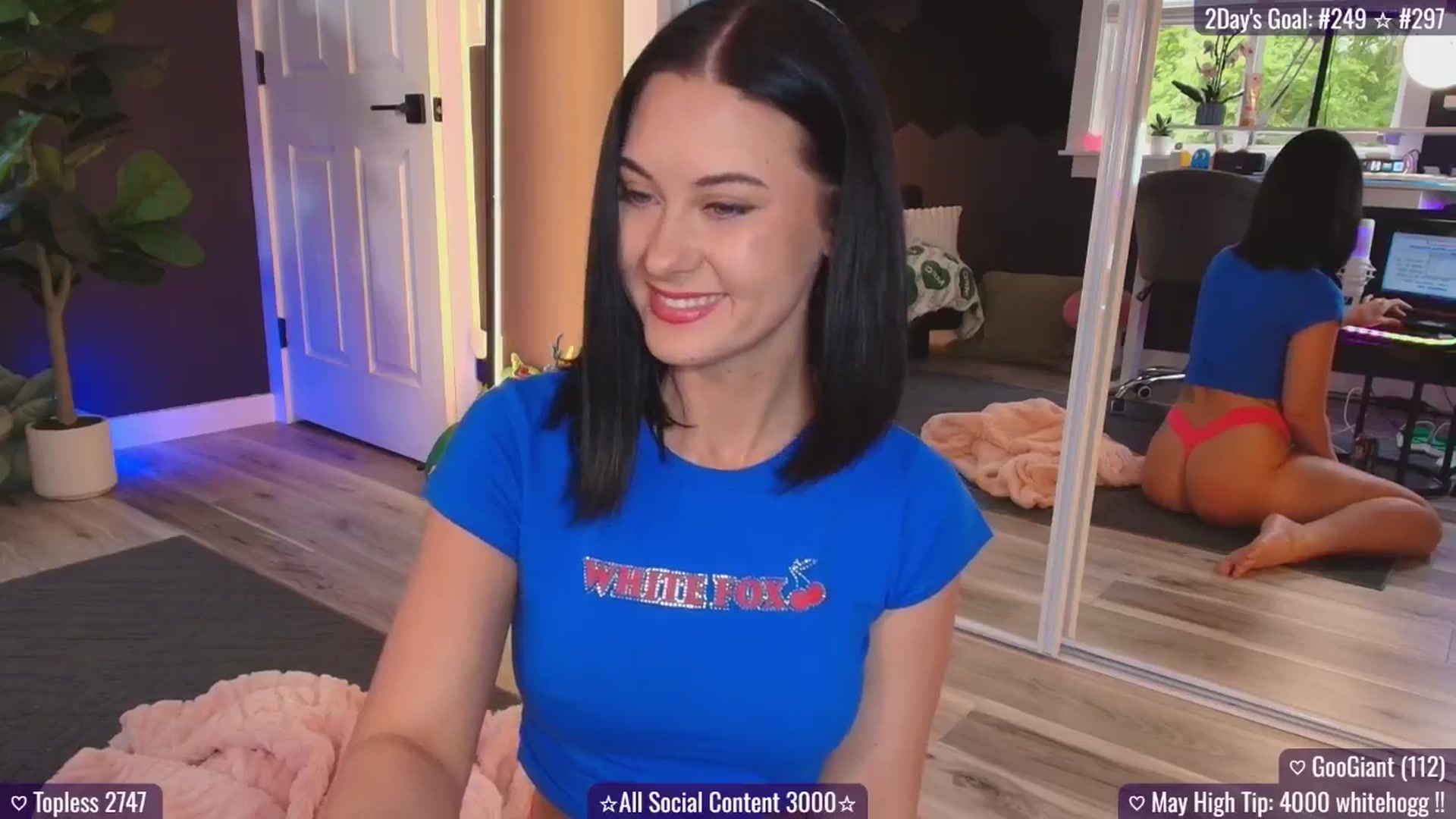 Gallery image thumbnail from addi_x's myfreecams stream on, 05/28/2025, 19:07 image 15 of 20