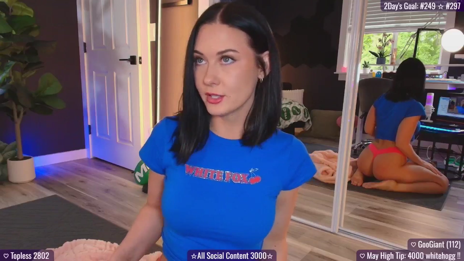 Gallery image thumbnail from addi_x's myfreecams stream on, 05/28/2025, 19:07 image 7 of 20
