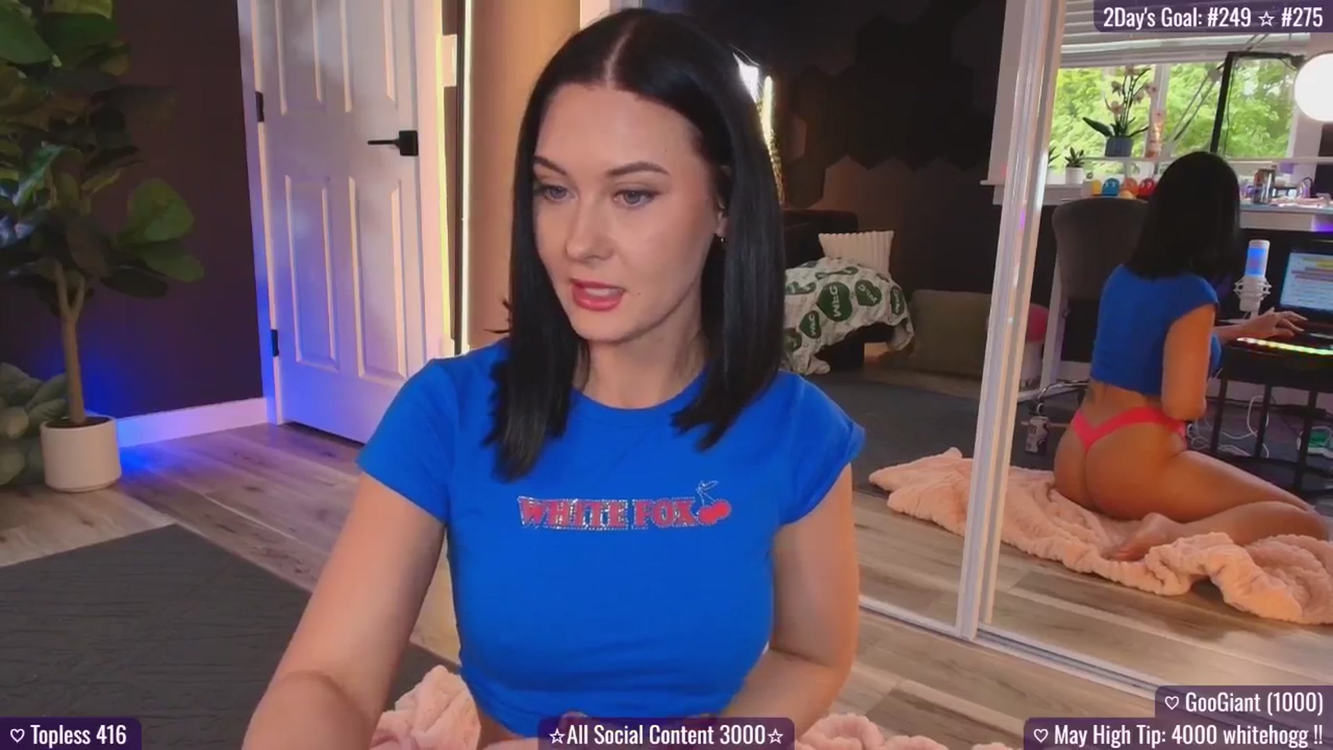 Gallery image thumbnail from addi_x's myfreecams stream on, 05/28/2025, 21:34 image 10 of 20