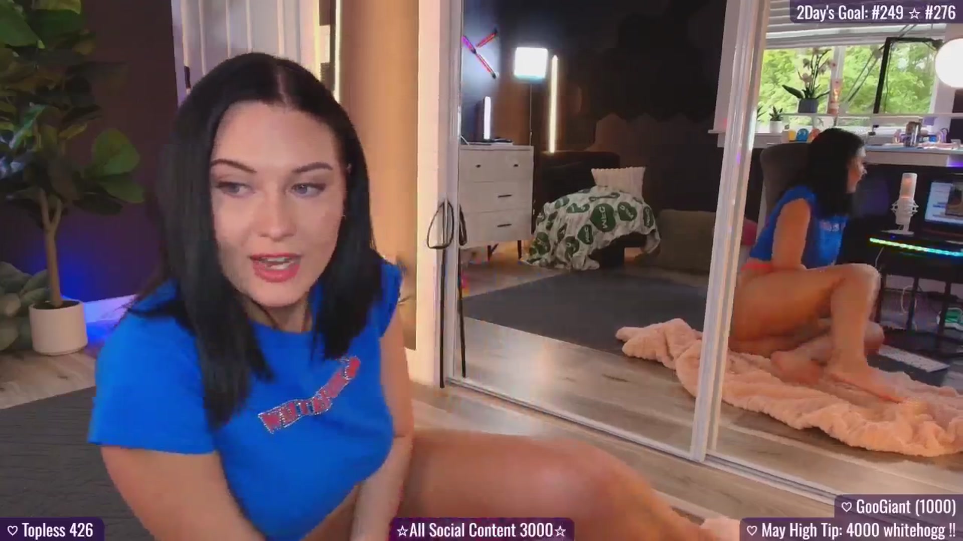 Gallery image thumbnail from addi_x's myfreecams stream on, 05/28/2025, 21:34 image 9 of 20