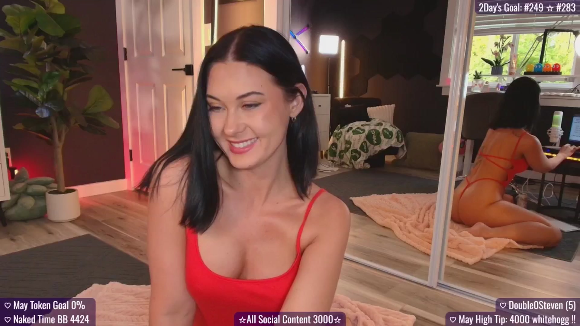 Gallery image thumbnail from addi_x's myfreecams stream on, 05/30/2025, 24:21 image 6 of 20