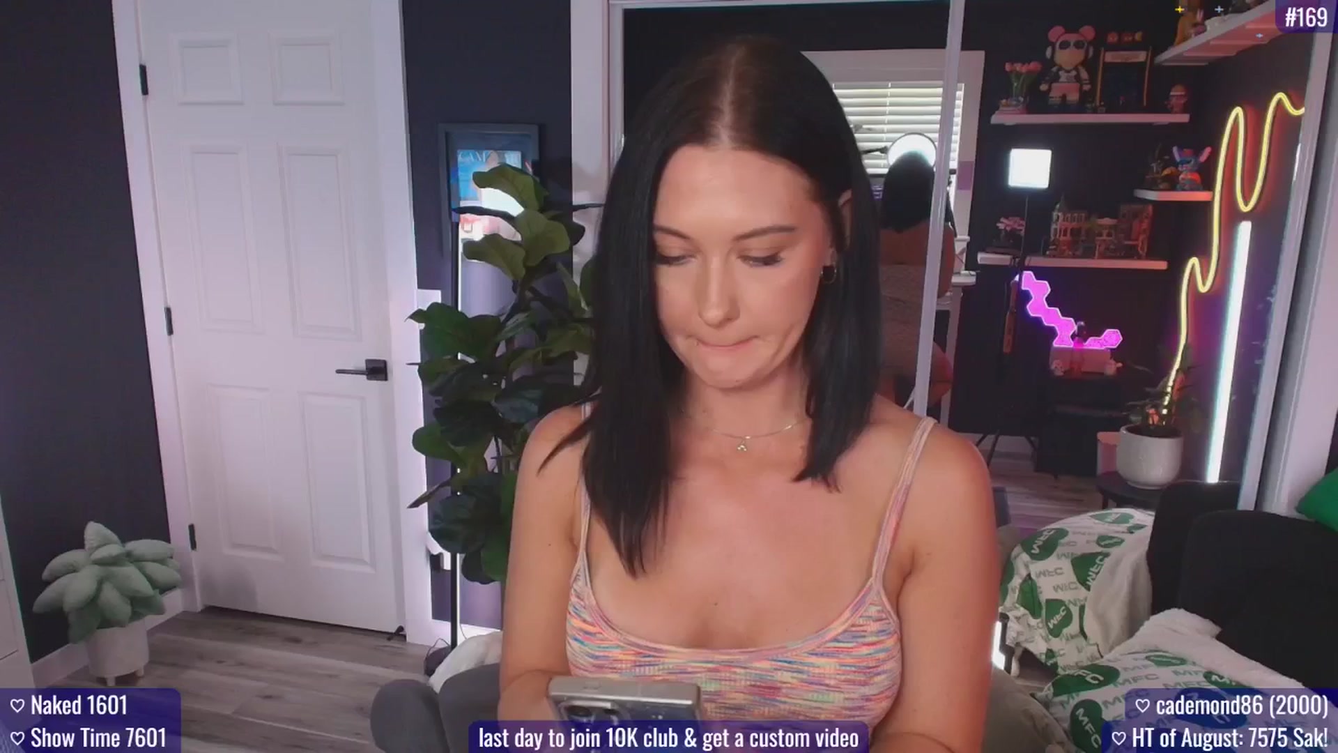 Gallery image thumbnail from addi_x's myfreecams stream on, 08/03/2025, 18:35 image 20 of 20