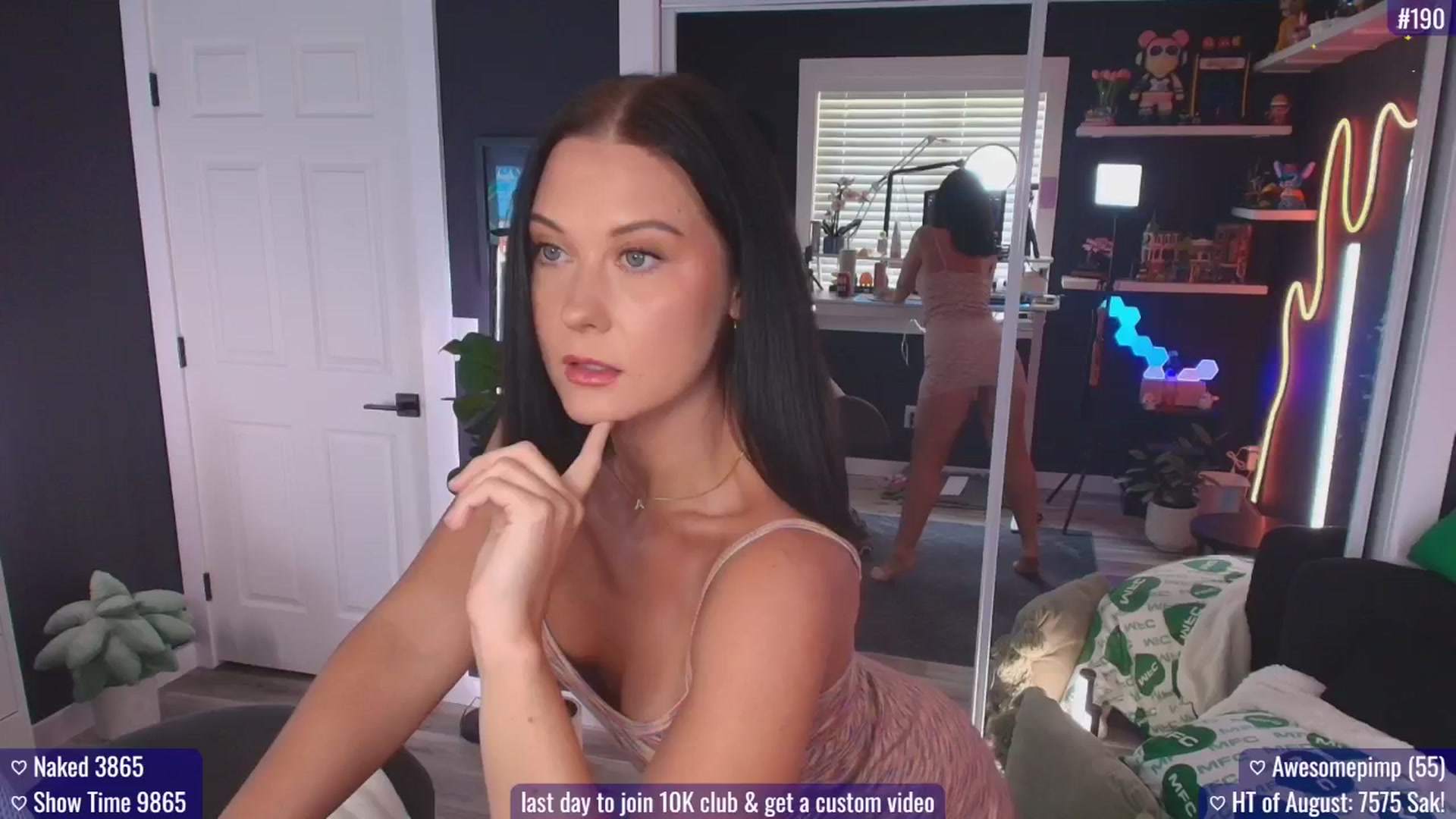 Gallery image thumbnail from addi_x's myfreecams stream on, 08/03/2025, 18:35 image 9 of 20