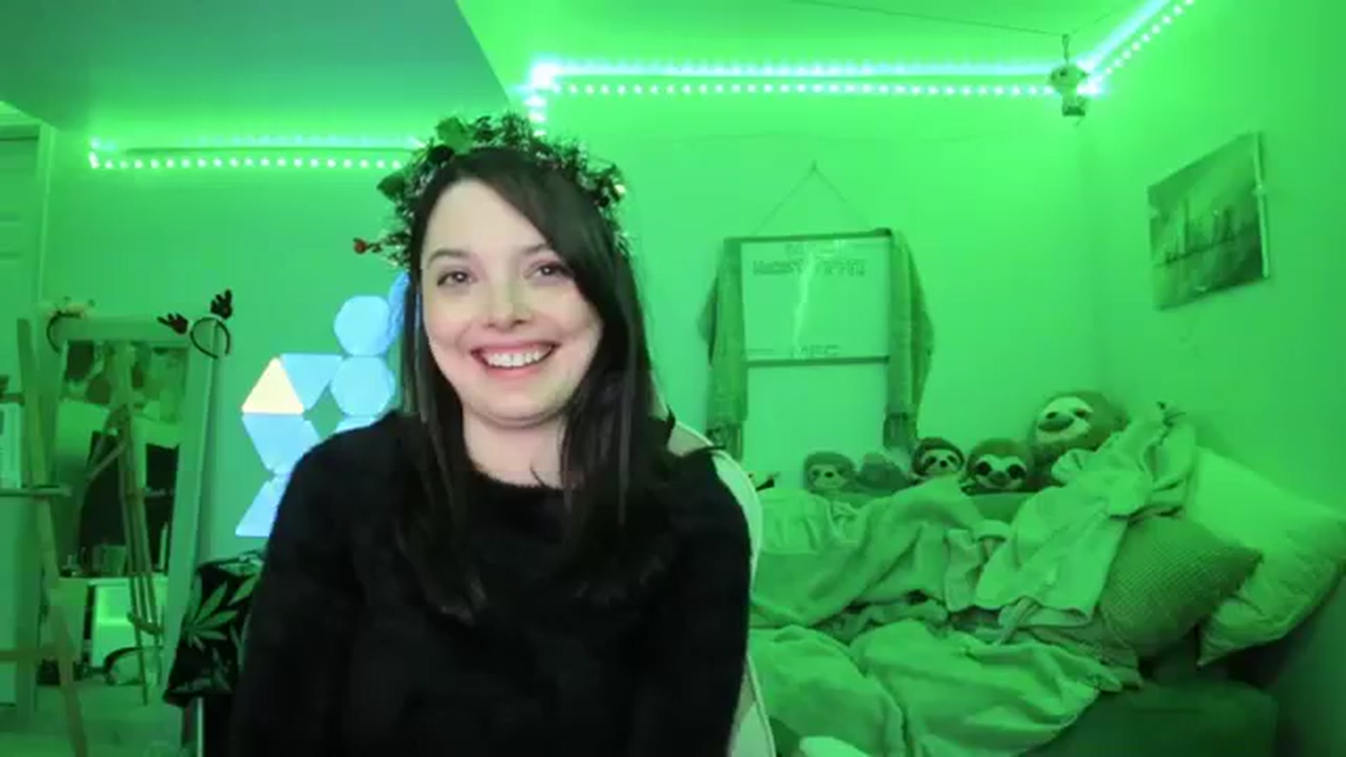 Gallery image thumbnail from adi_spice's myfreecams stream on, 12/21/2023, 04:41 image 9 of 20