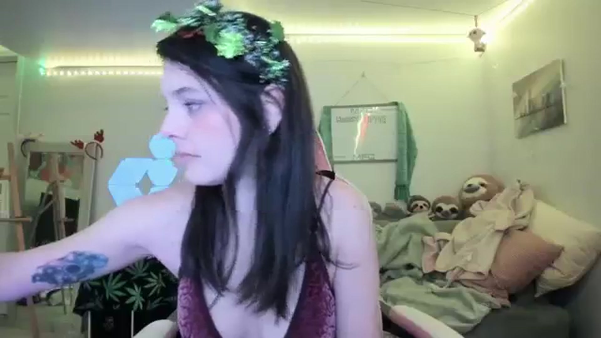 Gallery image thumbnail from adi_spice's myfreecams stream on, 12/21/2023, 04:41 image 15 of 20