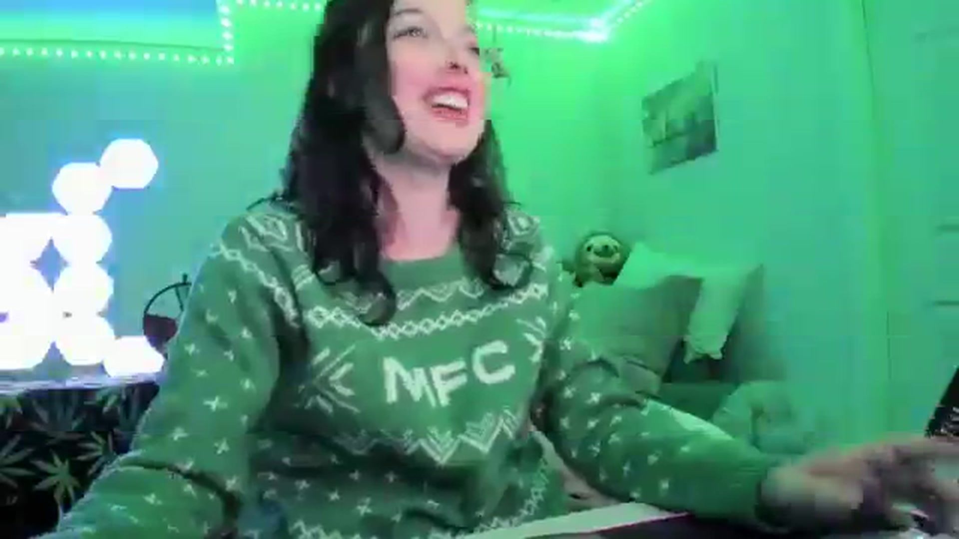 Gallery image thumbnail from adi_spice's myfreecams stream on, 01/17/2024, 04:41 image 2 of 20