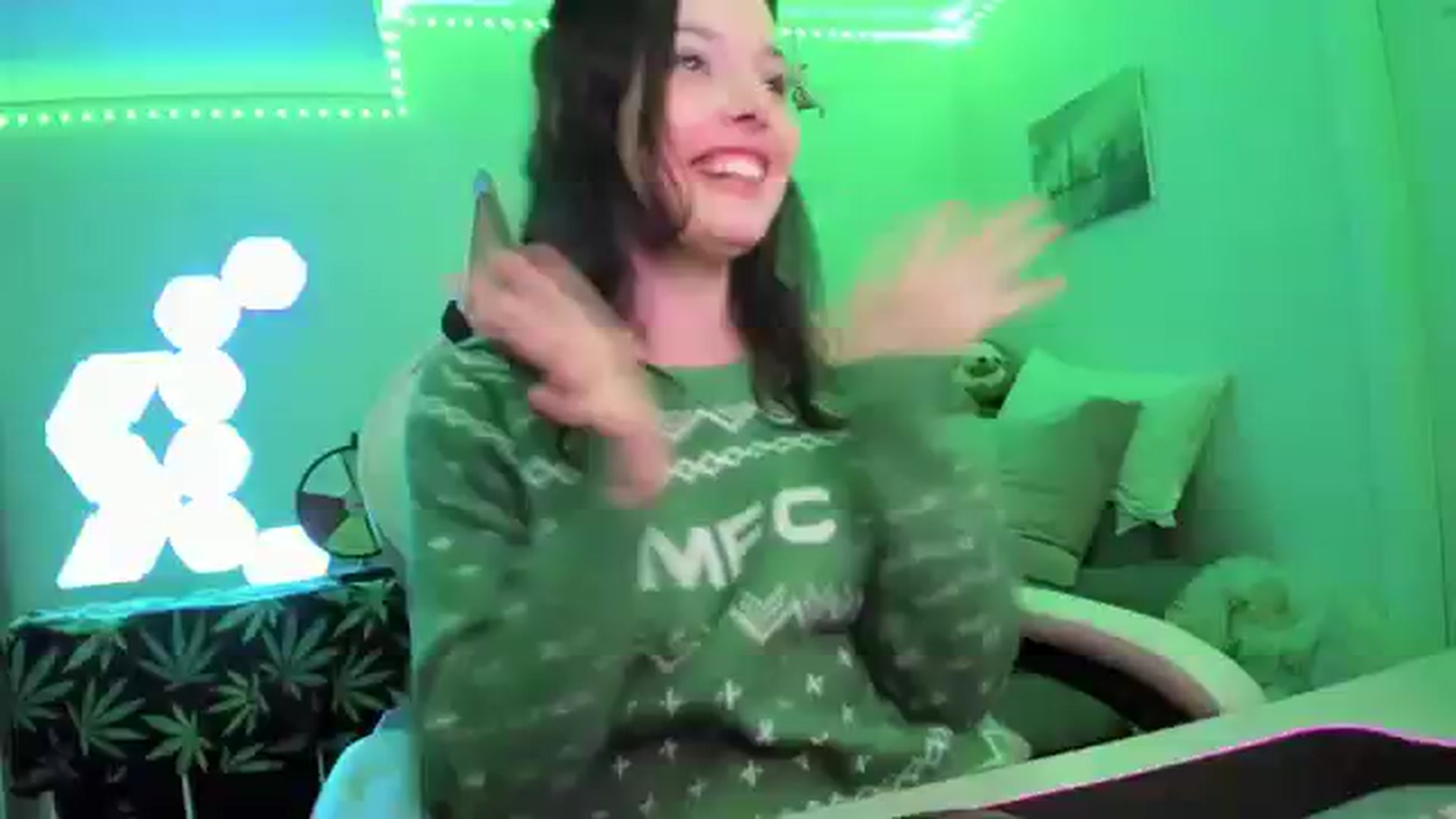 Gallery image thumbnail from adi_spice's myfreecams stream on, 01/17/2024, 04:41 image 1 of 20