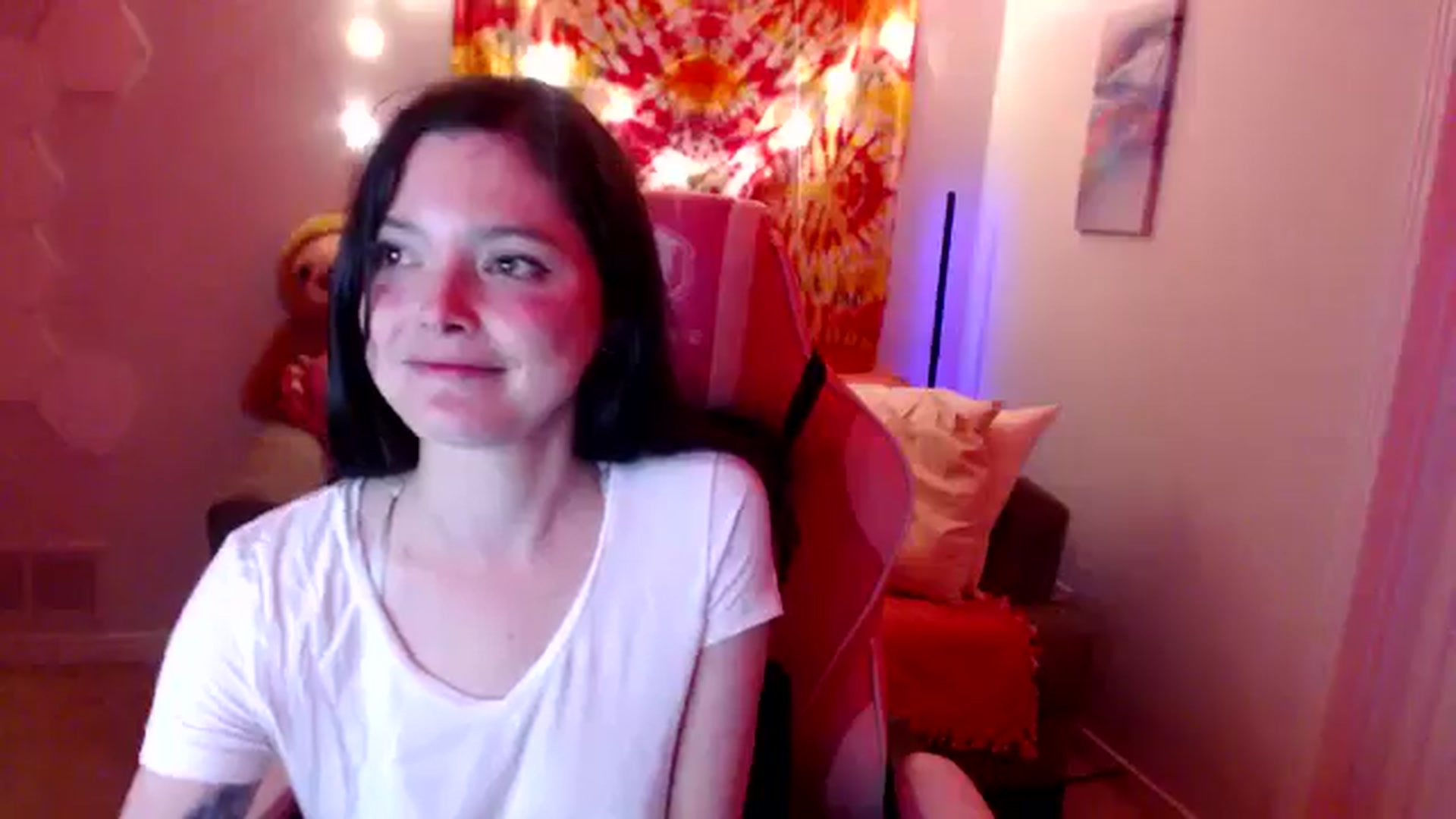Gallery image thumbnail from adira_rose's myfreecams stream on, 08/08/2024, 01:37 image 13 of 20