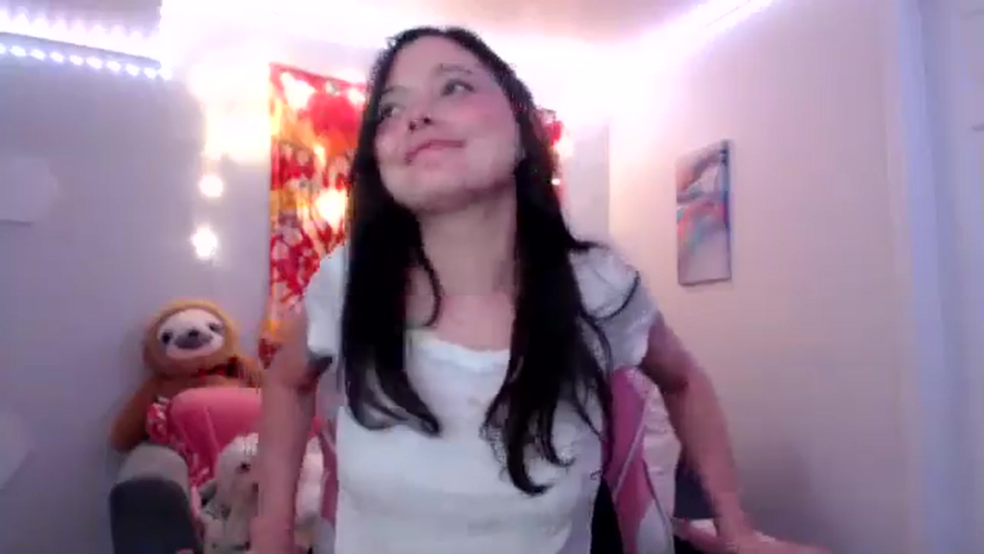 Gallery image thumbnail from adira_rose's myfreecams stream on, 08/08/2024, 01:37 image 7 of 20