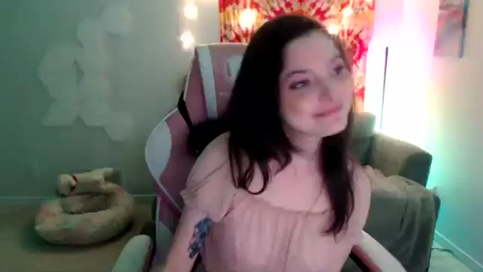 Gallery image thumbnail from adira_rose's myfreecams stream on, 08/18/2024, 03:40 image 15 of 20