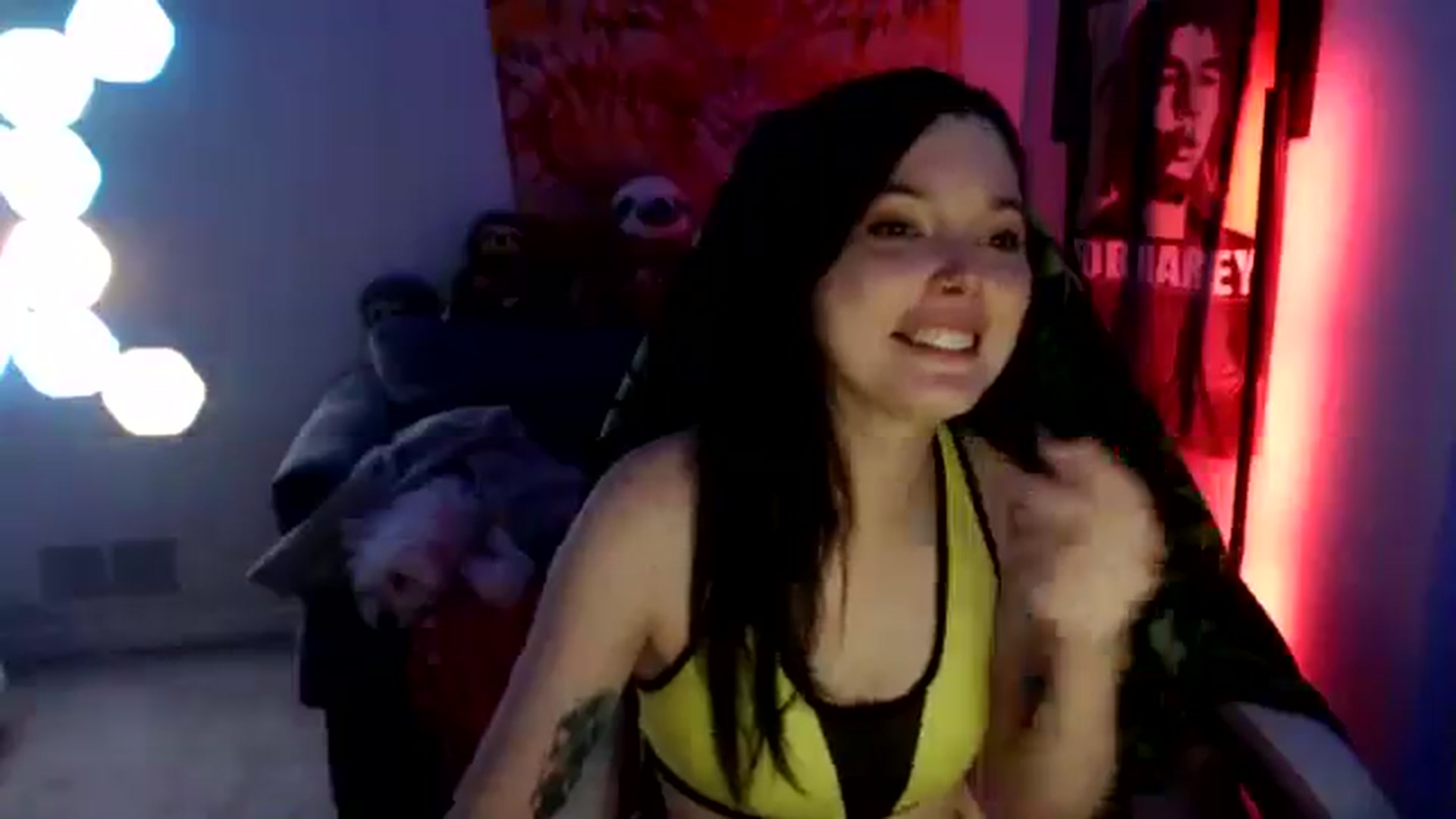Gallery image thumbnail from adira_rose's myfreecams stream on, 09/30/2024, 24:45 image 7 of 20