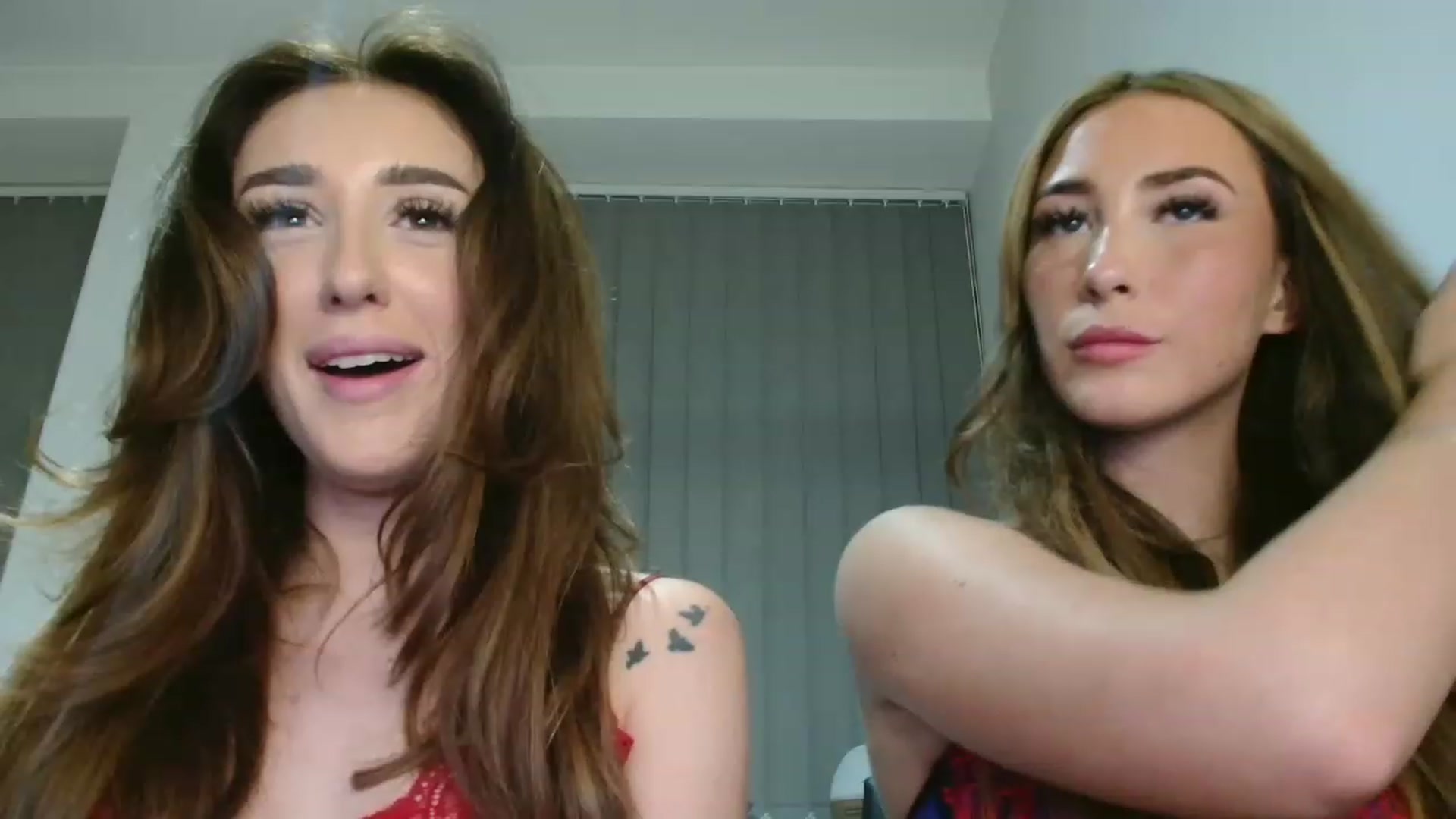Gallery image thumbnail from adorealice's myfreecams stream on, 06/21/2023, 01:50 image 6 of 20