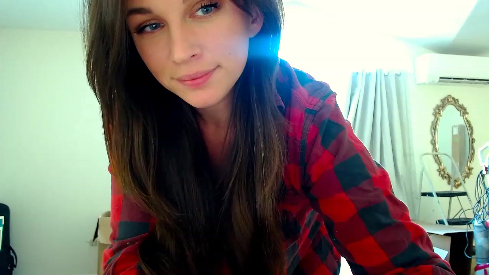 Gallery image thumbnail from adrey_'s myfreecams stream on, 12/06/2022, 22:24 image 7 of 20