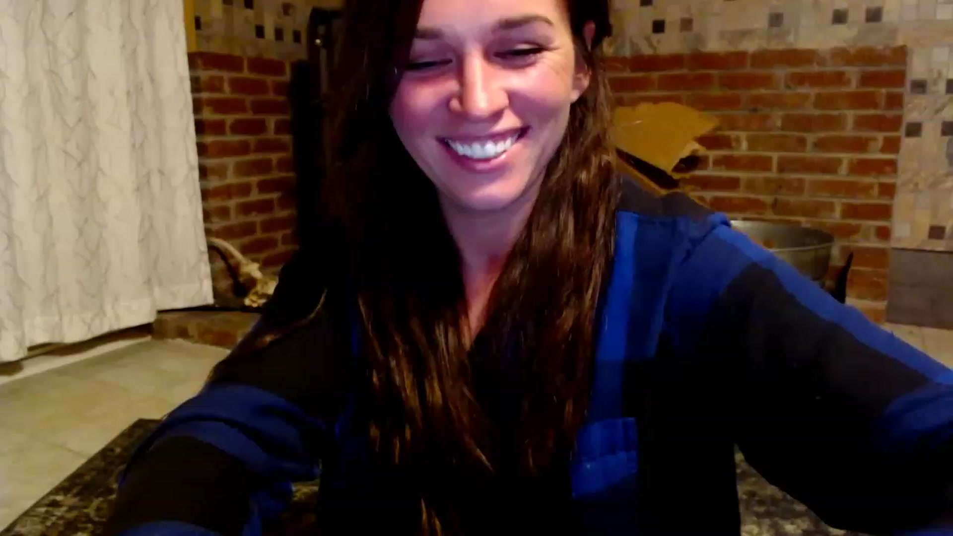 Gallery image thumbnail from adrey_'s myfreecams stream on, 12/16/2022, 06:48 image 3 of 20