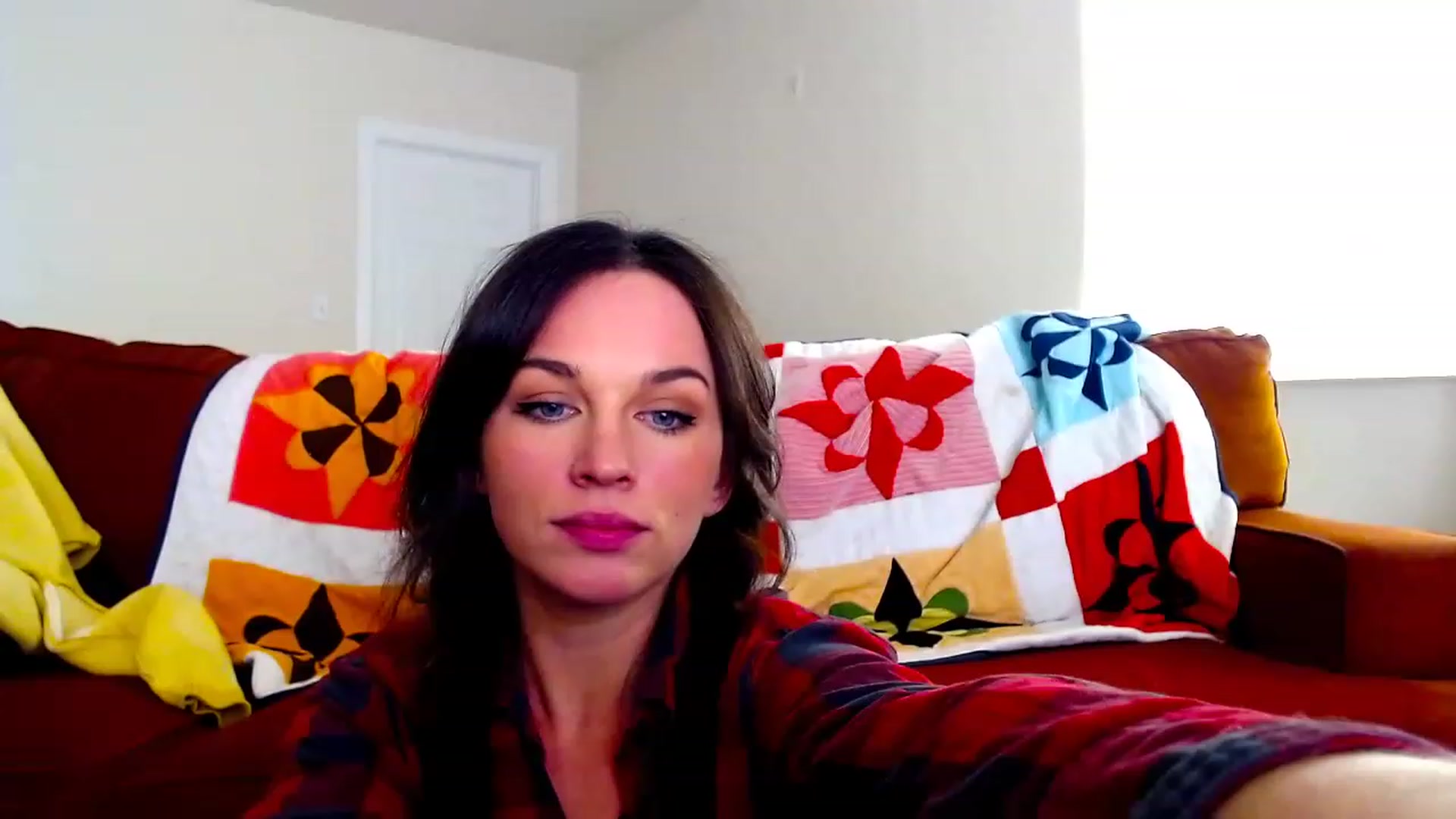 Gallery image thumbnail from adrey_'s myfreecams stream on, 12/18/2022, 24:47 image 7 of 20