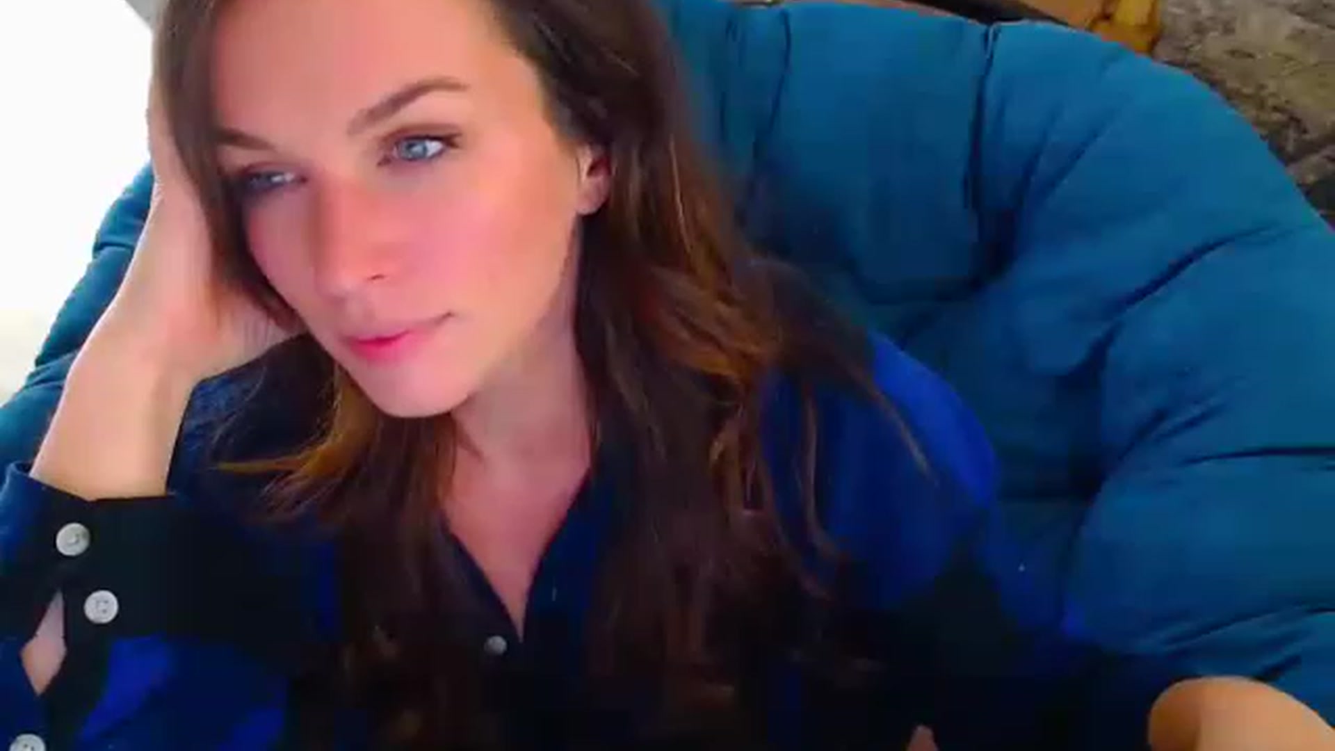 Gallery image thumbnail from adrey_'s myfreecams stream on, 12/18/2022, 23:23 image 16 of 20