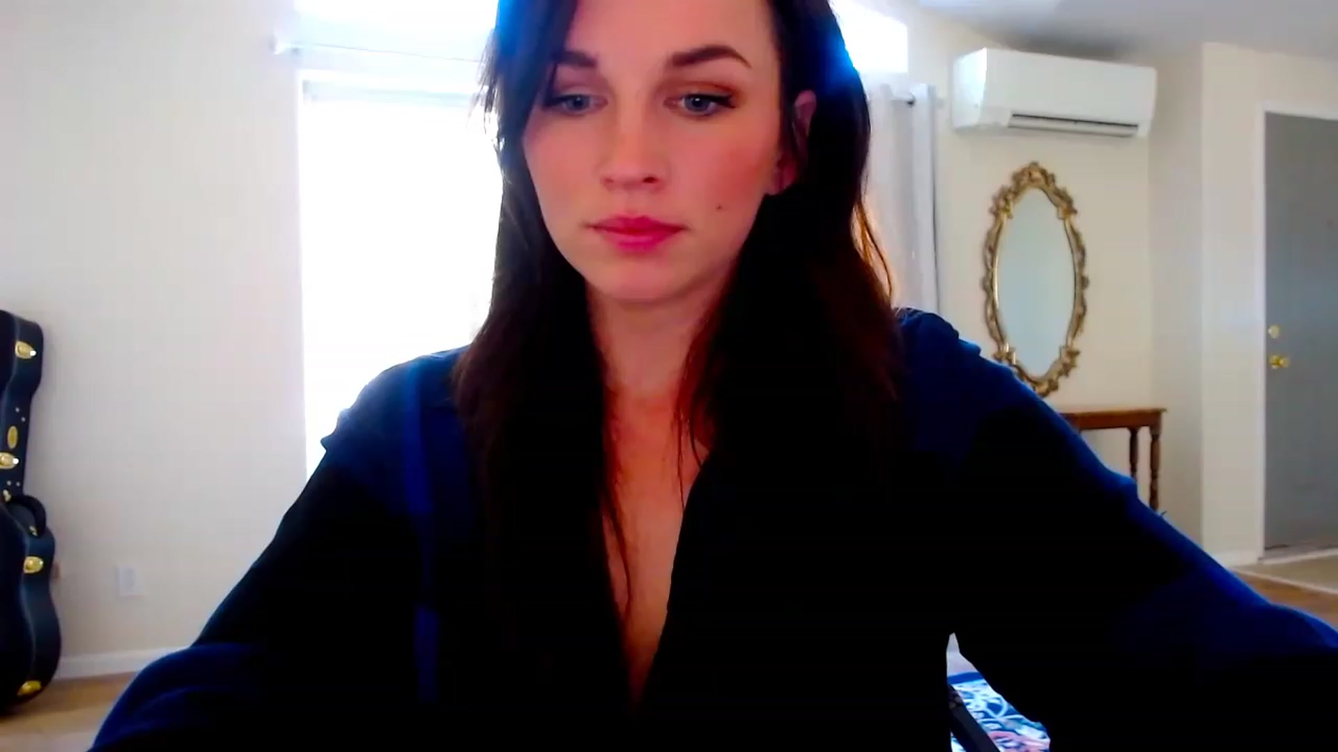 Gallery image thumbnail from adrey_'s myfreecams stream on, 01/25/2023, 22:34 image 6 of 20