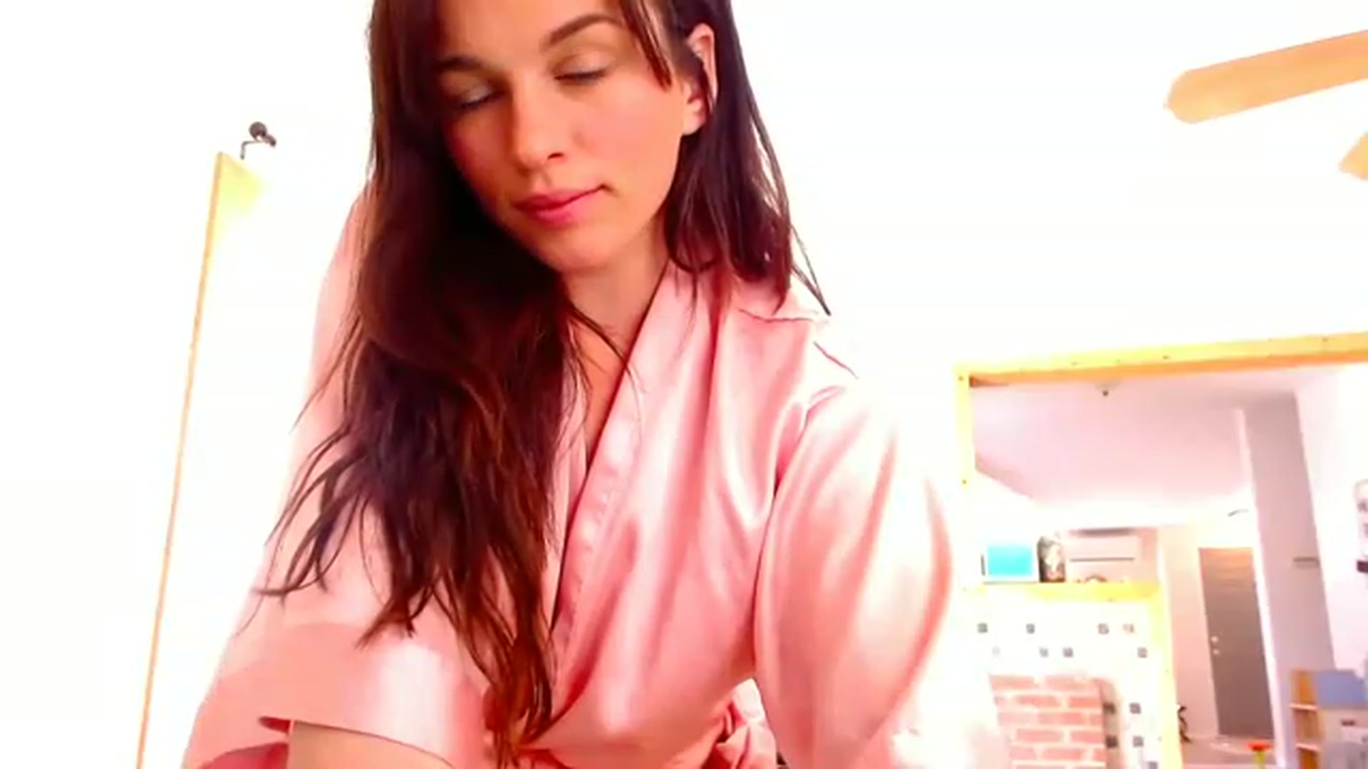 Gallery image thumbnail from adrey_'s myfreecams stream on, 03/09/2023, 19:04 image 17 of 20