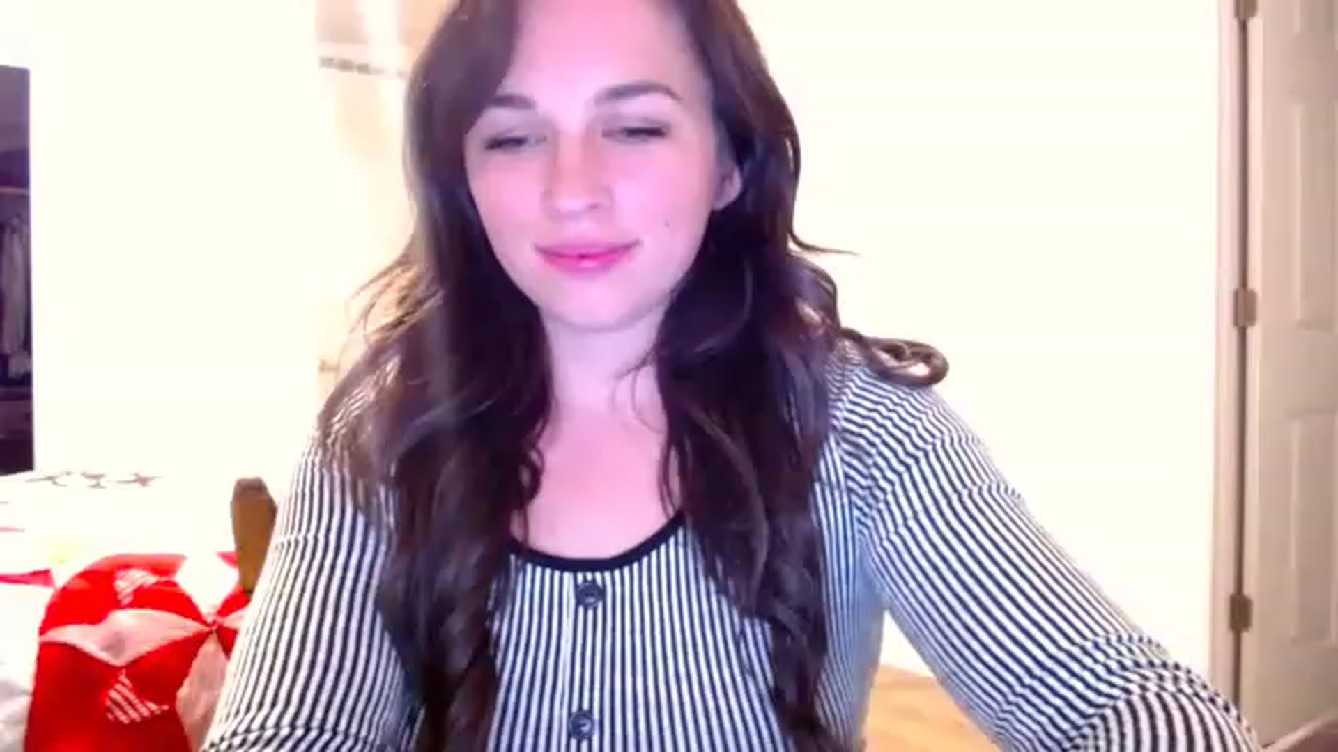 Gallery image thumbnail from adrey_'s myfreecams stream on, 03/16/2023, 07:05 image 3 of 20