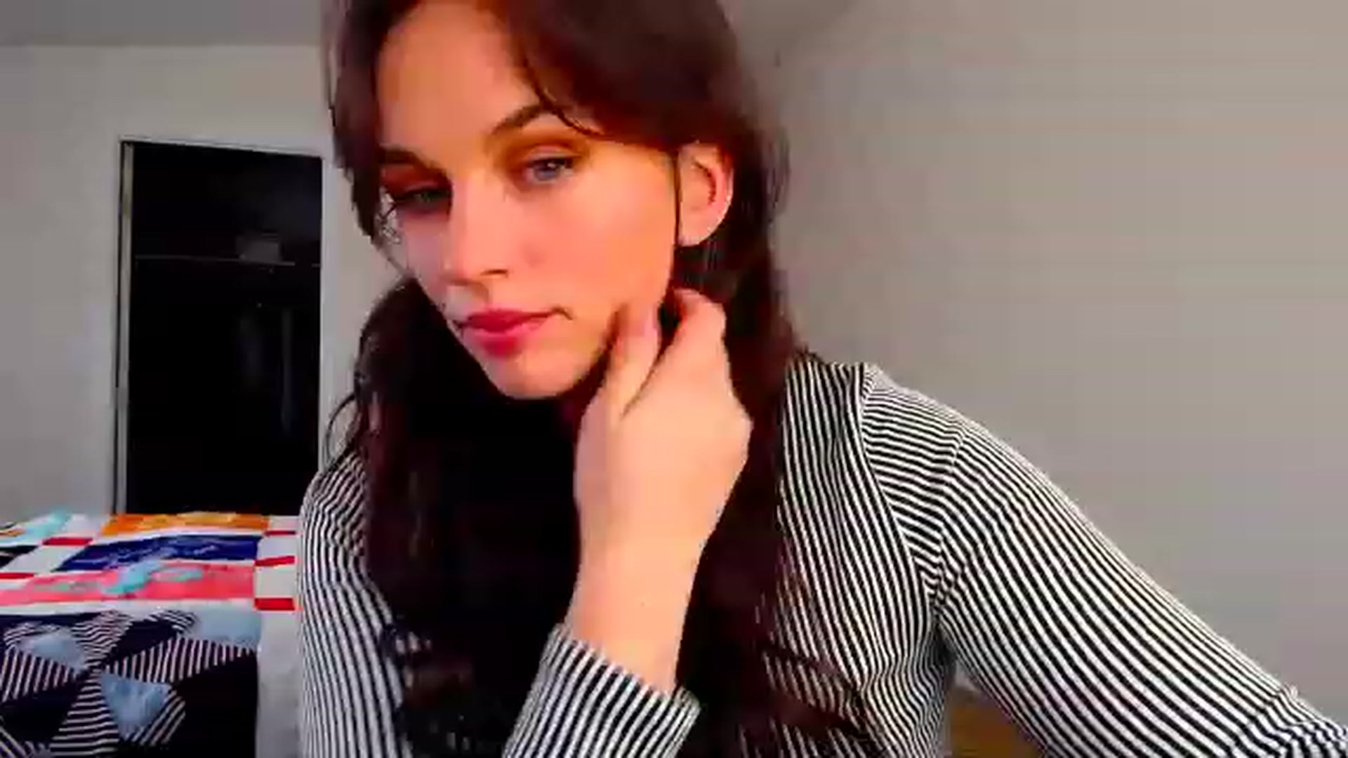 Gallery image thumbnail from adrey_'s myfreecams stream on, 03/29/2023, 16:53 image 18 of 20
