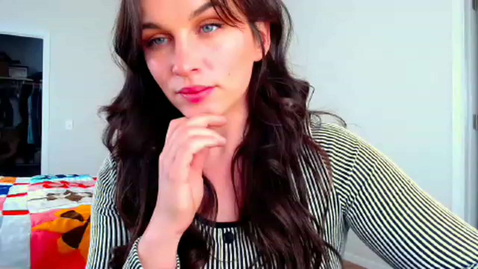 Gallery image thumbnail from adrey_'s myfreecams stream on, 03/29/2023, 17:54 image 8 of 20