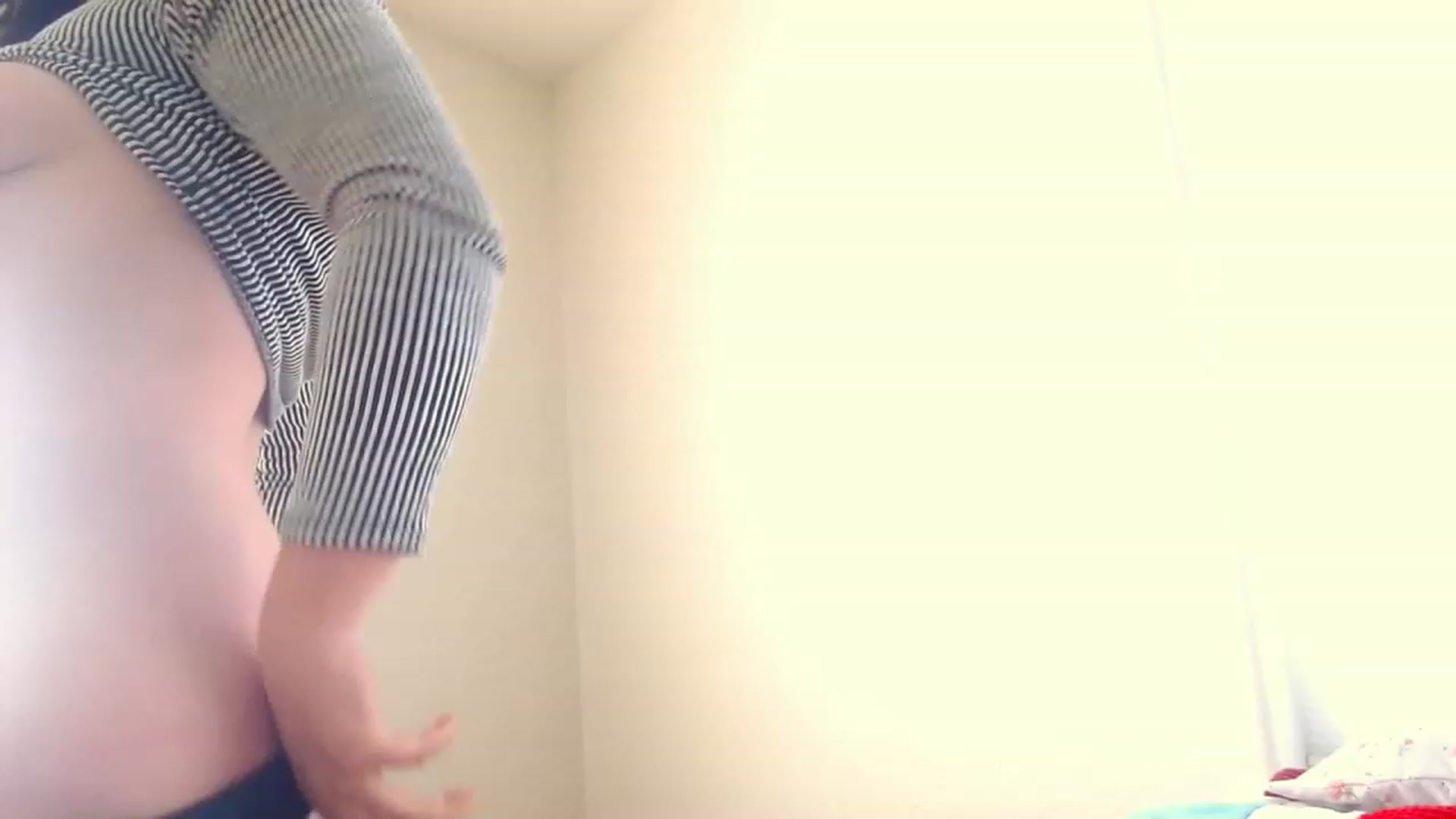 Gallery image thumbnail from adrey_'s myfreecams stream on, 03/29/2023, 20:03 image 11 of 20