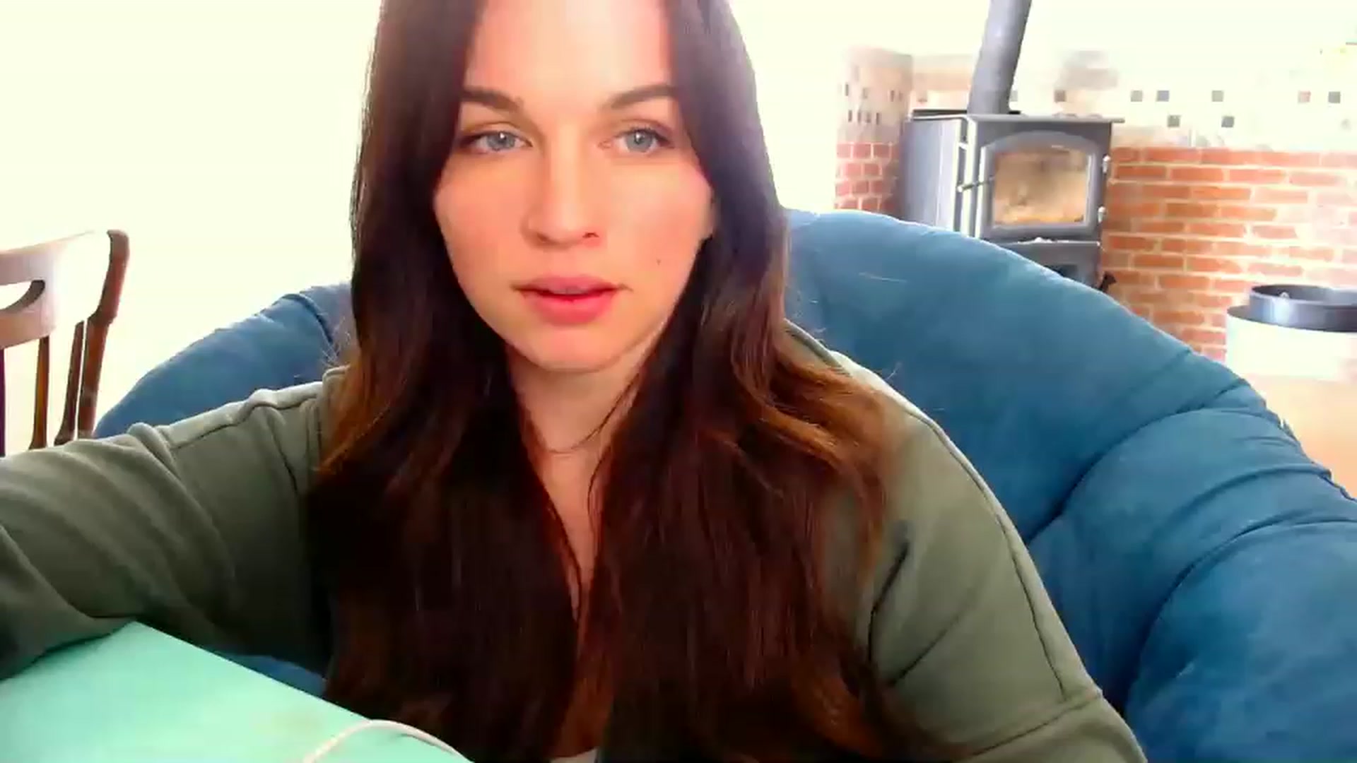 Gallery image thumbnail from adrey_'s myfreecams stream on, 04/06/2023, 20:45 image 14 of 20