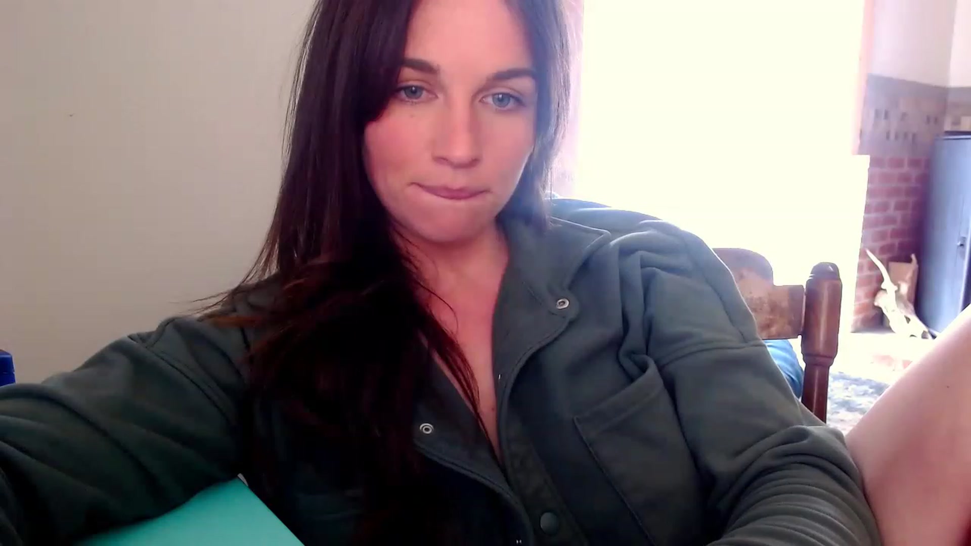 Gallery image thumbnail from adrey_'s myfreecams stream on, 04/19/2023, 21:05 image 19 of 20