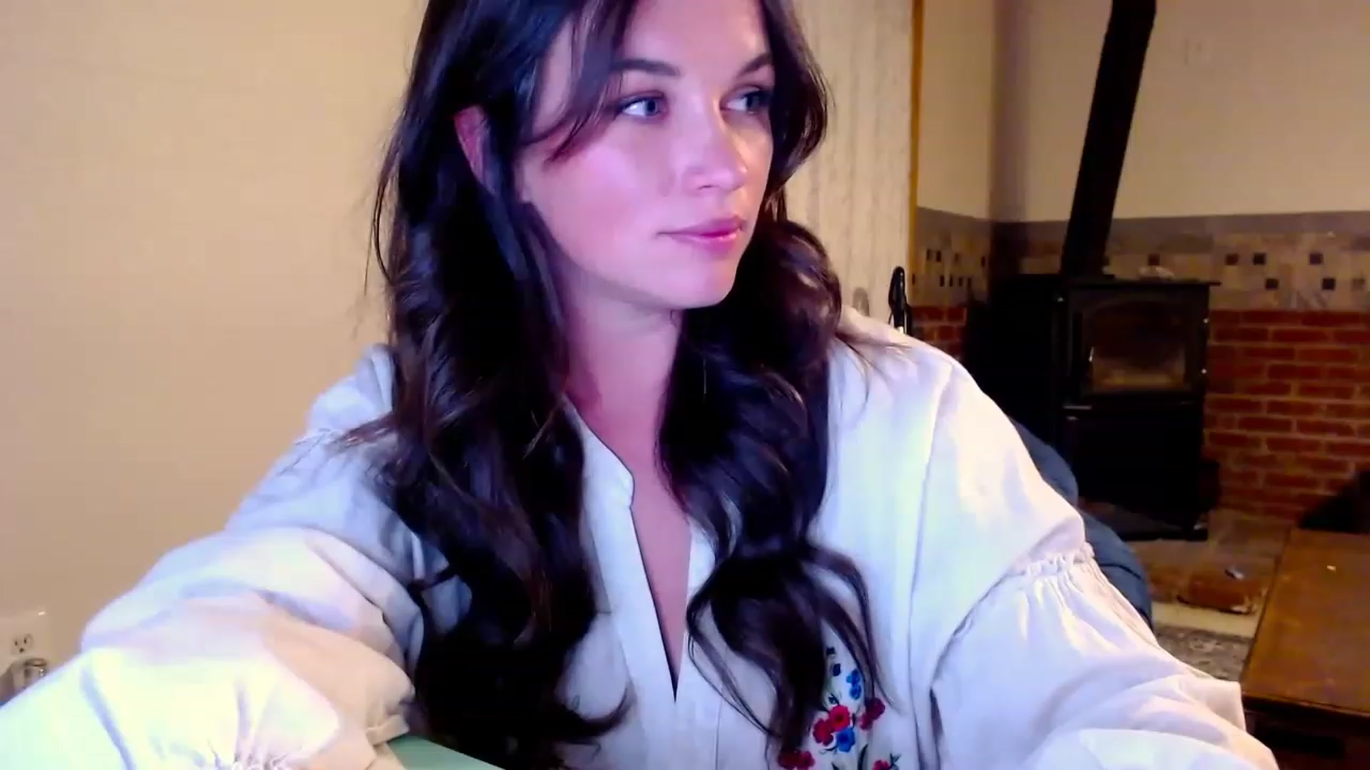Gallery image thumbnail from adrey_'s myfreecams stream on, 06/18/2023, 05:44 image 10 of 20