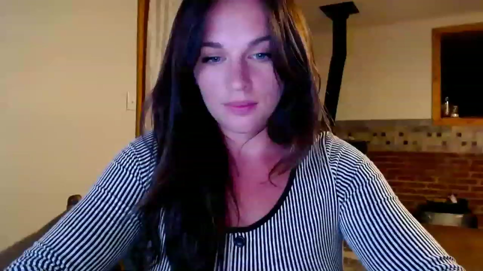 Gallery image thumbnail from adrey_'s myfreecams stream on, 07/03/2023, 06:05 image 4 of 20