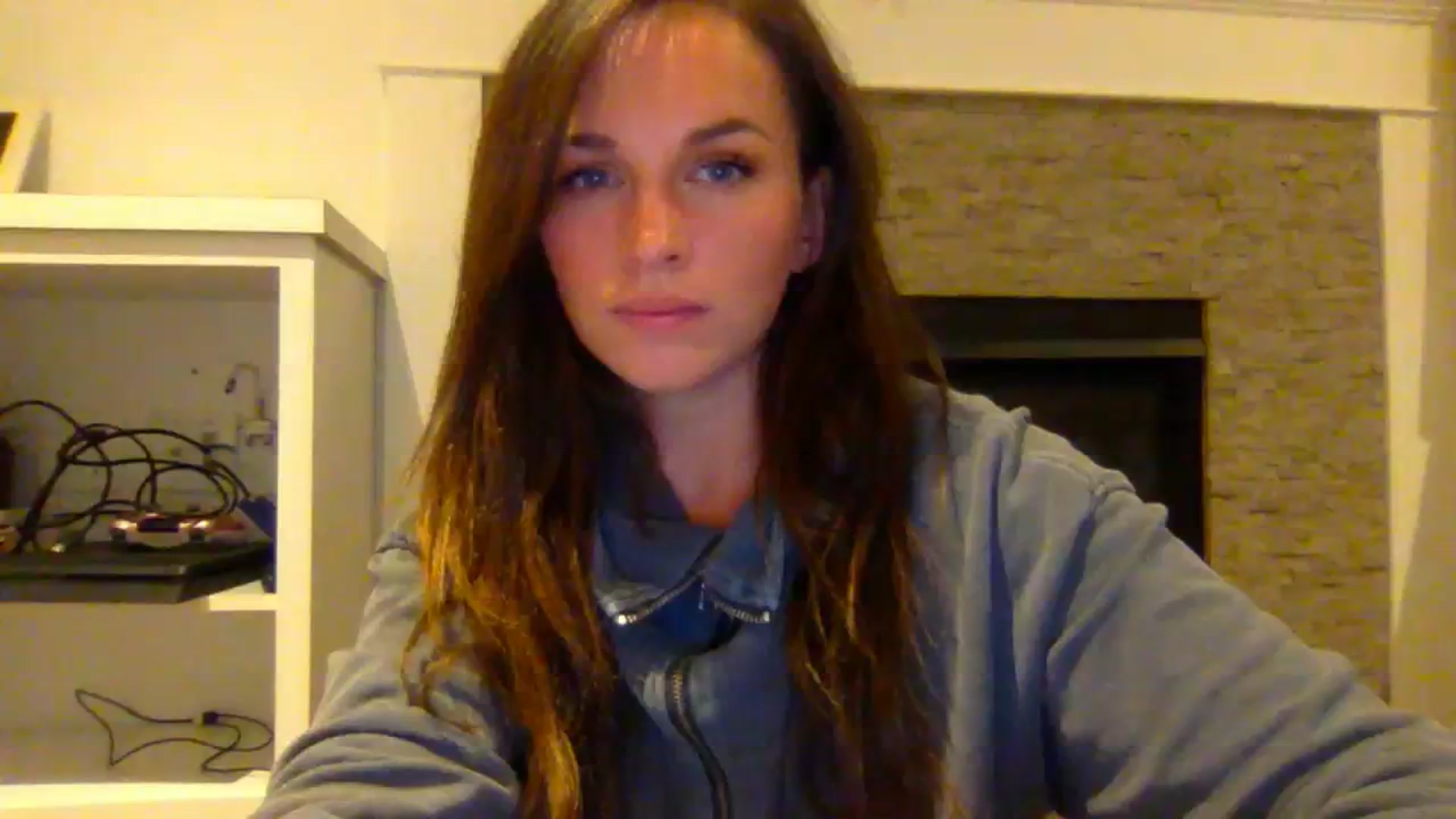 Gallery image thumbnail from adrey_'s myfreecams stream on, 10/03/2023, 03:47 image 11 of 20