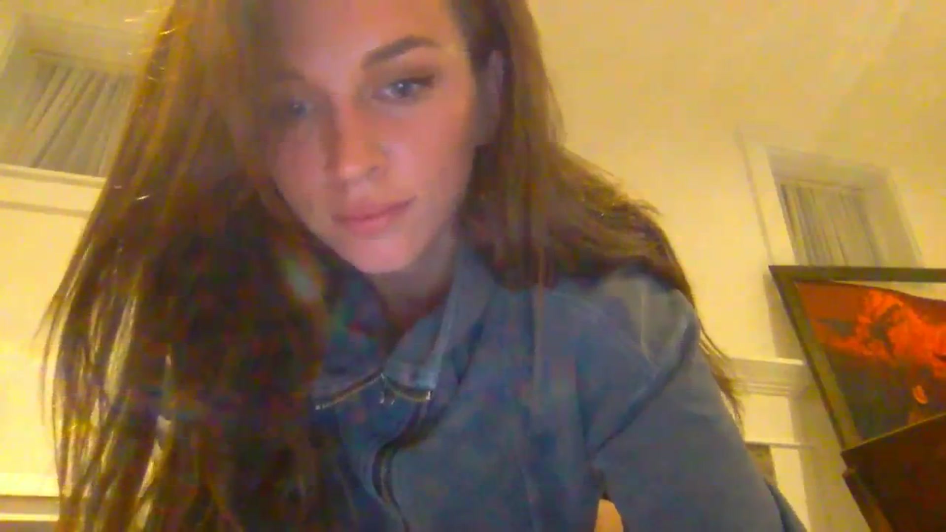 Gallery image thumbnail from adrey_'s myfreecams stream on, 10/03/2023, 03:47 image 17 of 20