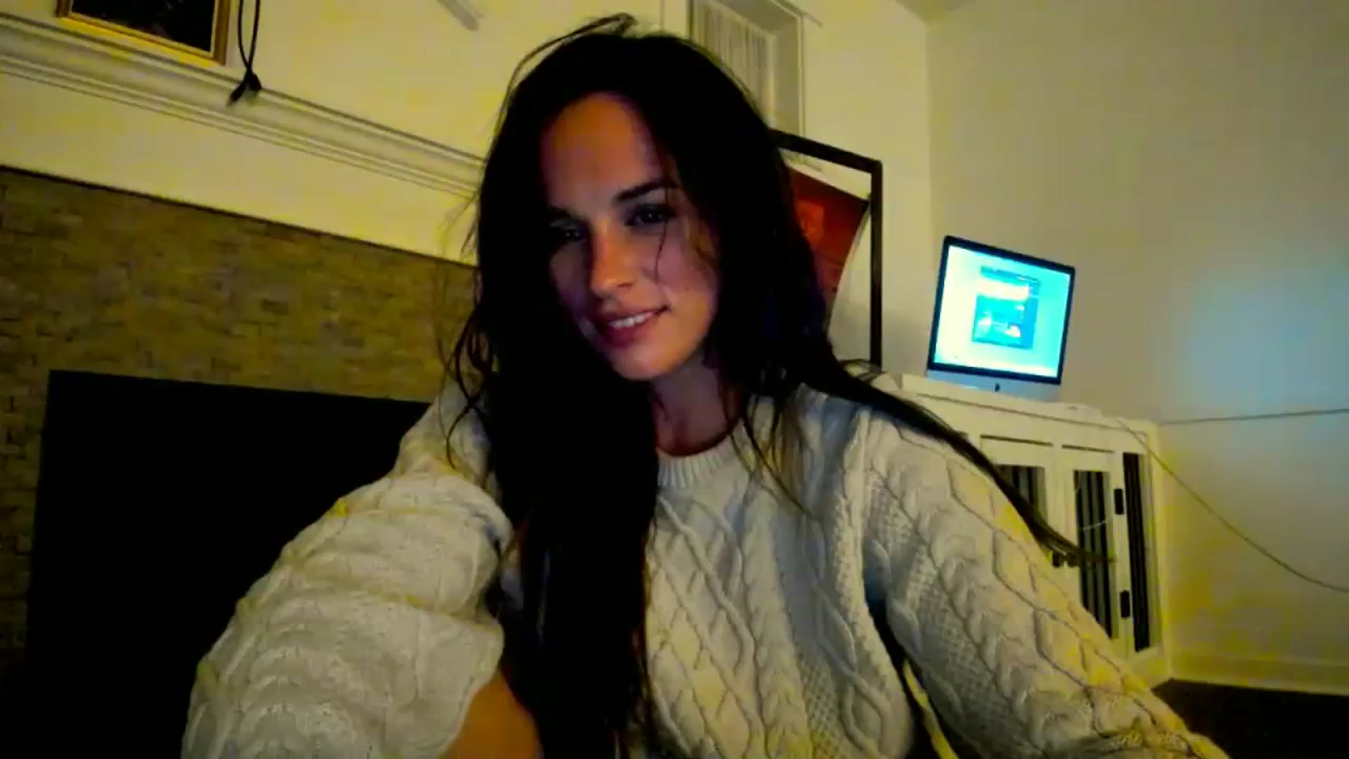Gallery image thumbnail from adrey_'s myfreecams stream on, 10/07/2023, 03:57 image 6 of 20