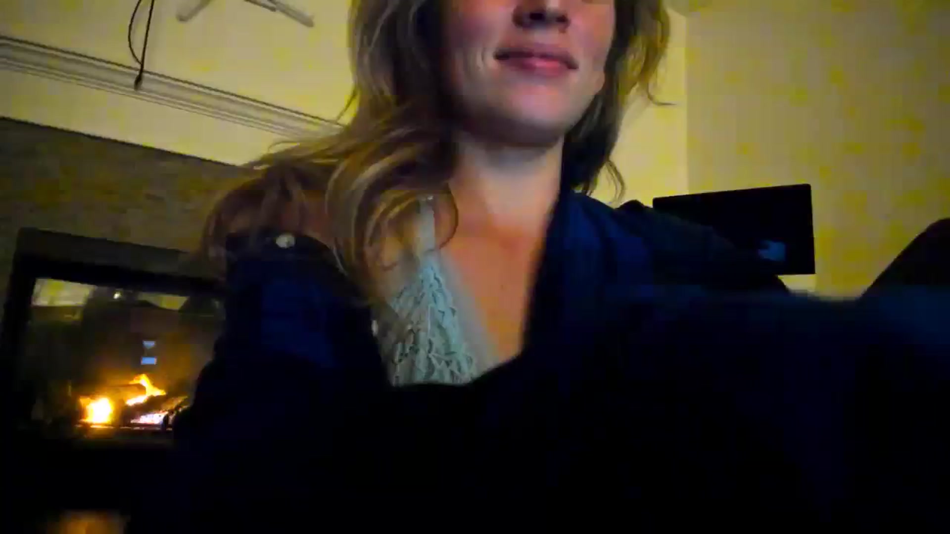 Gallery image thumbnail from adrey_'s myfreecams stream on, 11/20/2023, 04:36 image 10 of 20