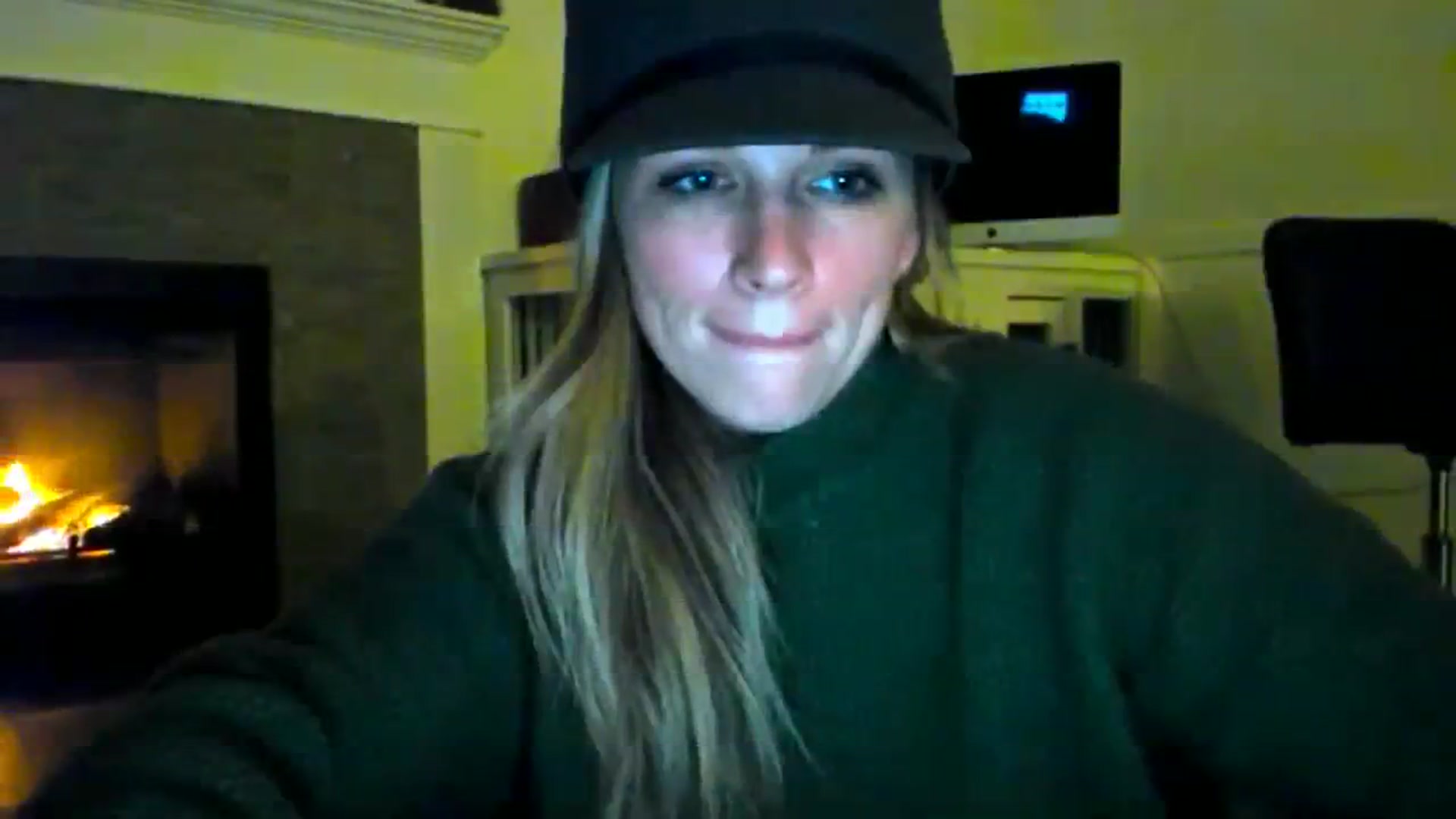 Gallery image thumbnail from adrey_'s myfreecams stream on, 12/04/2023, 05:47 image 8 of 20