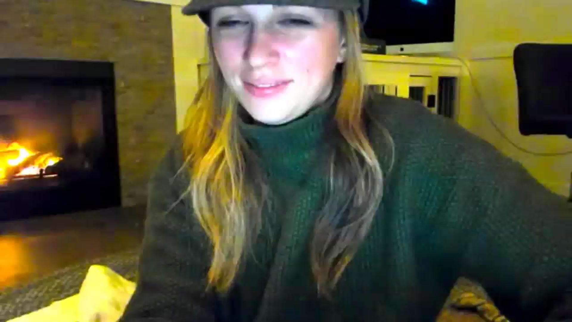 Gallery image thumbnail from adrey_'s myfreecams stream on, 12/04/2023, 06:38 image 4 of 20