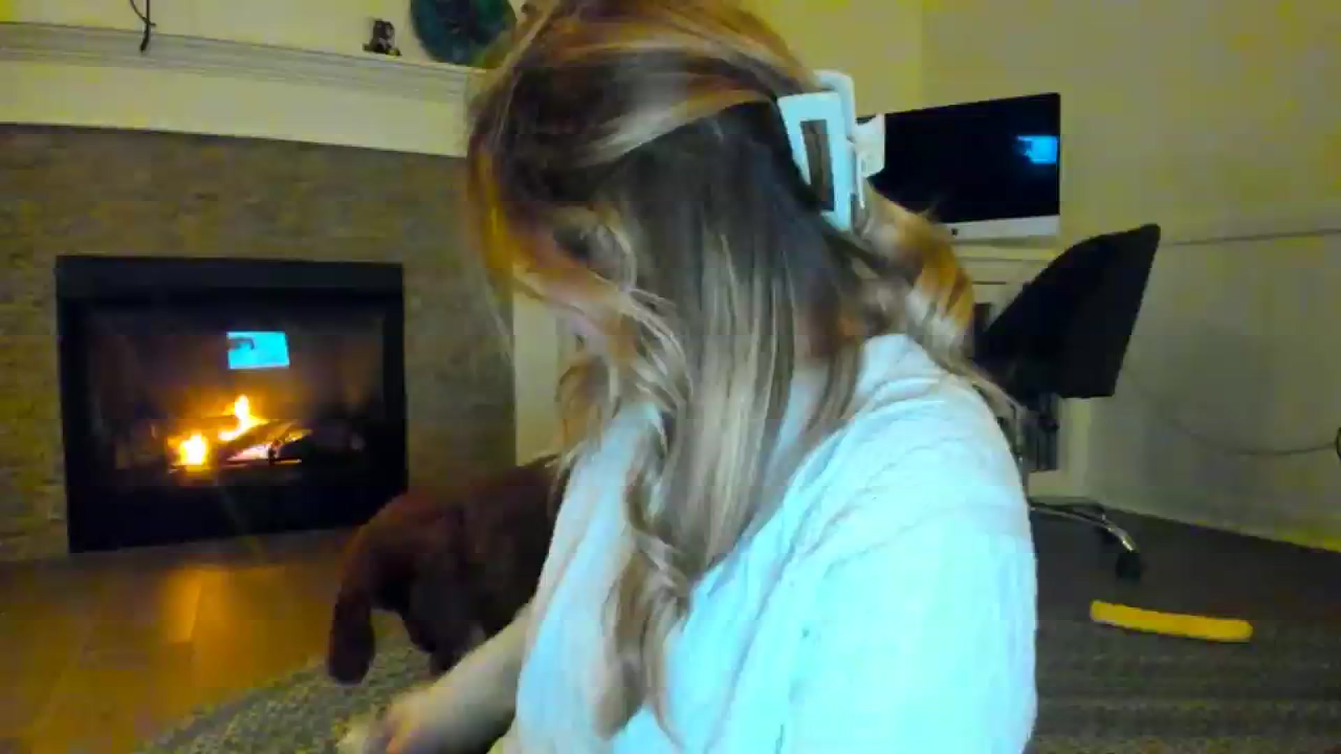 Gallery image thumbnail from adrey_'s myfreecams stream on, 12/11/2023, 04:05 image 18 of 20